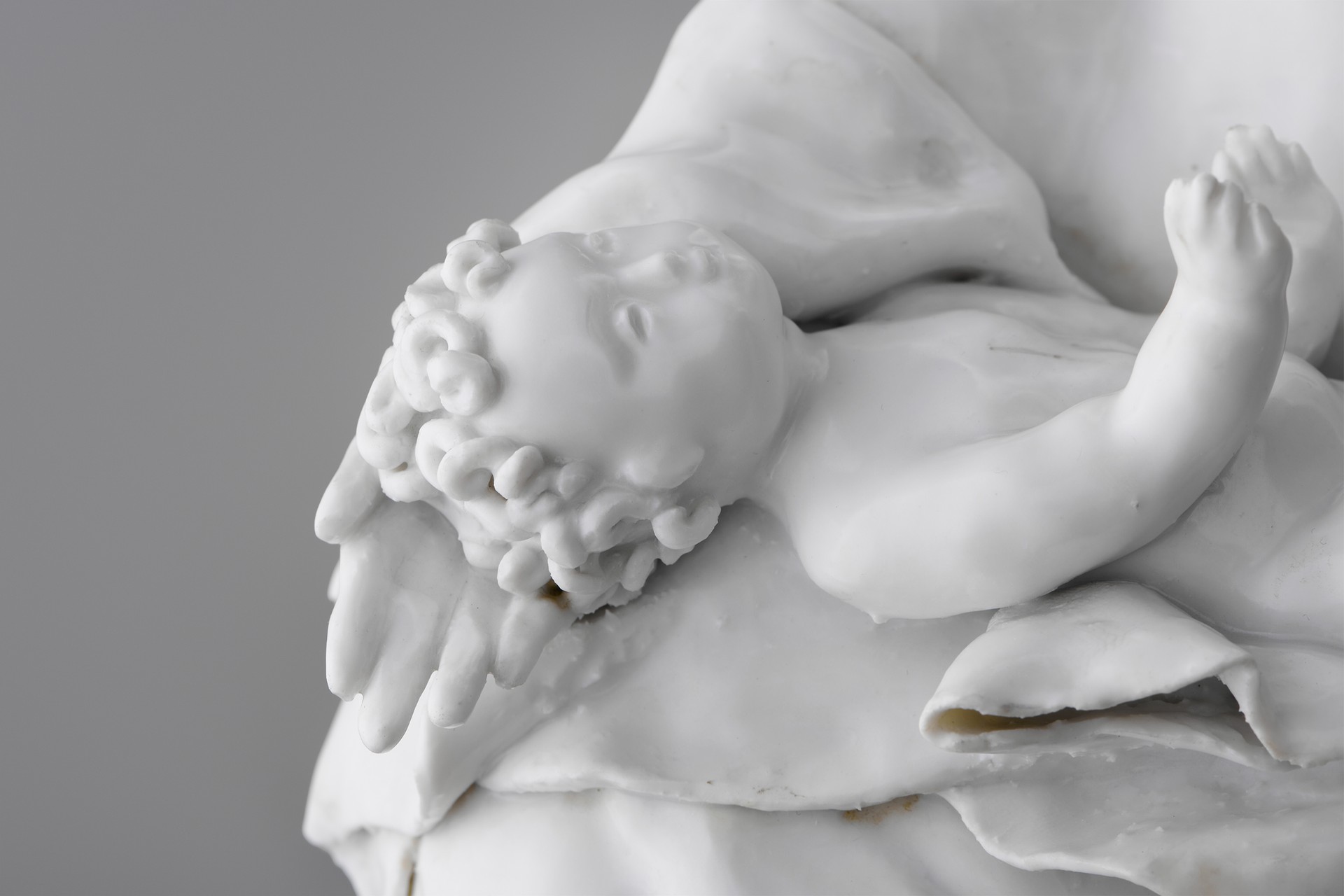 Madonna and Child Sculpture image 3