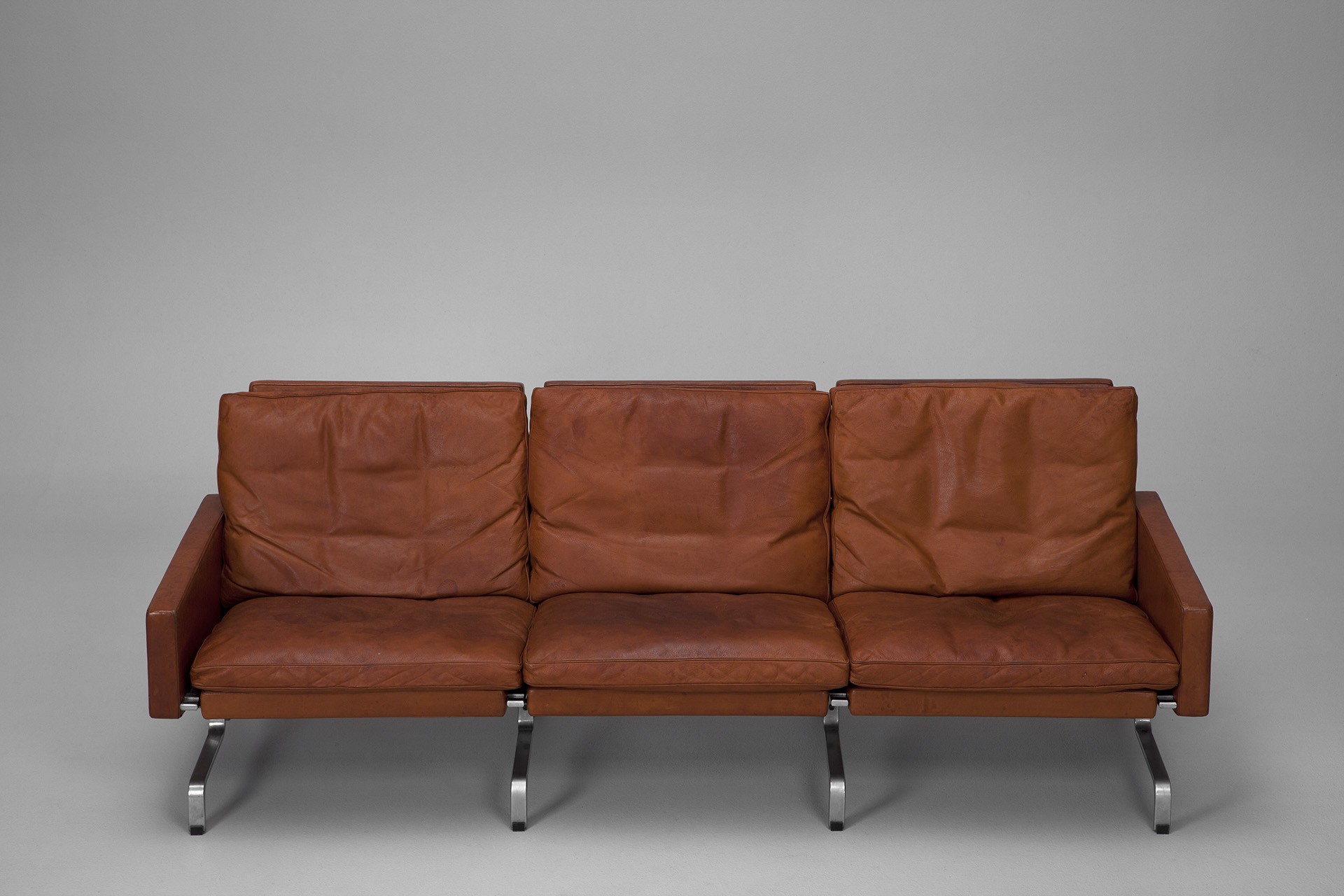 PK-31-3 Sofa image 2