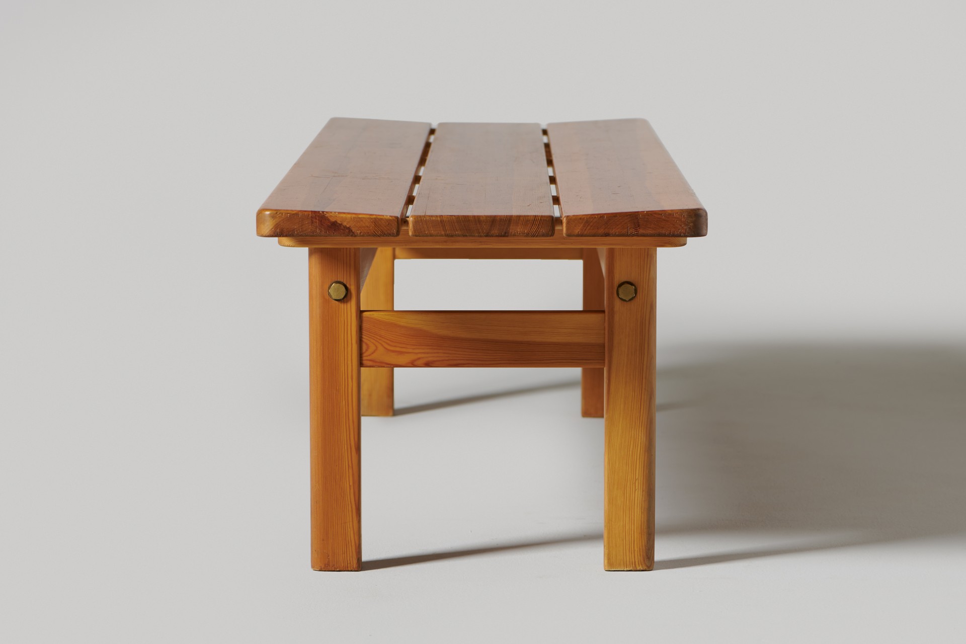 'Asserbo' Bench image 3