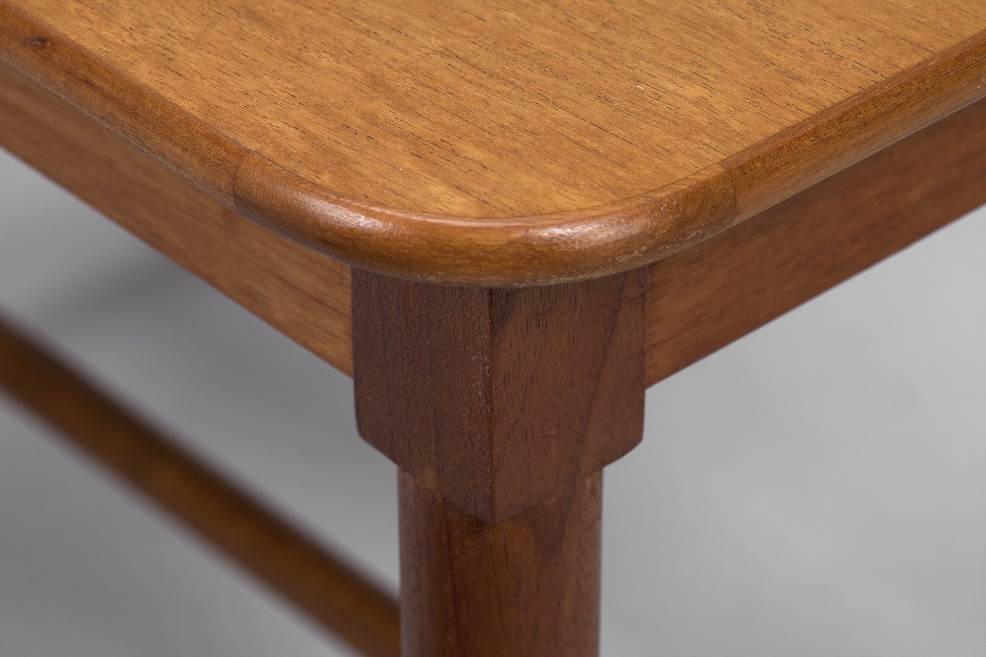 Coffee Table image 5