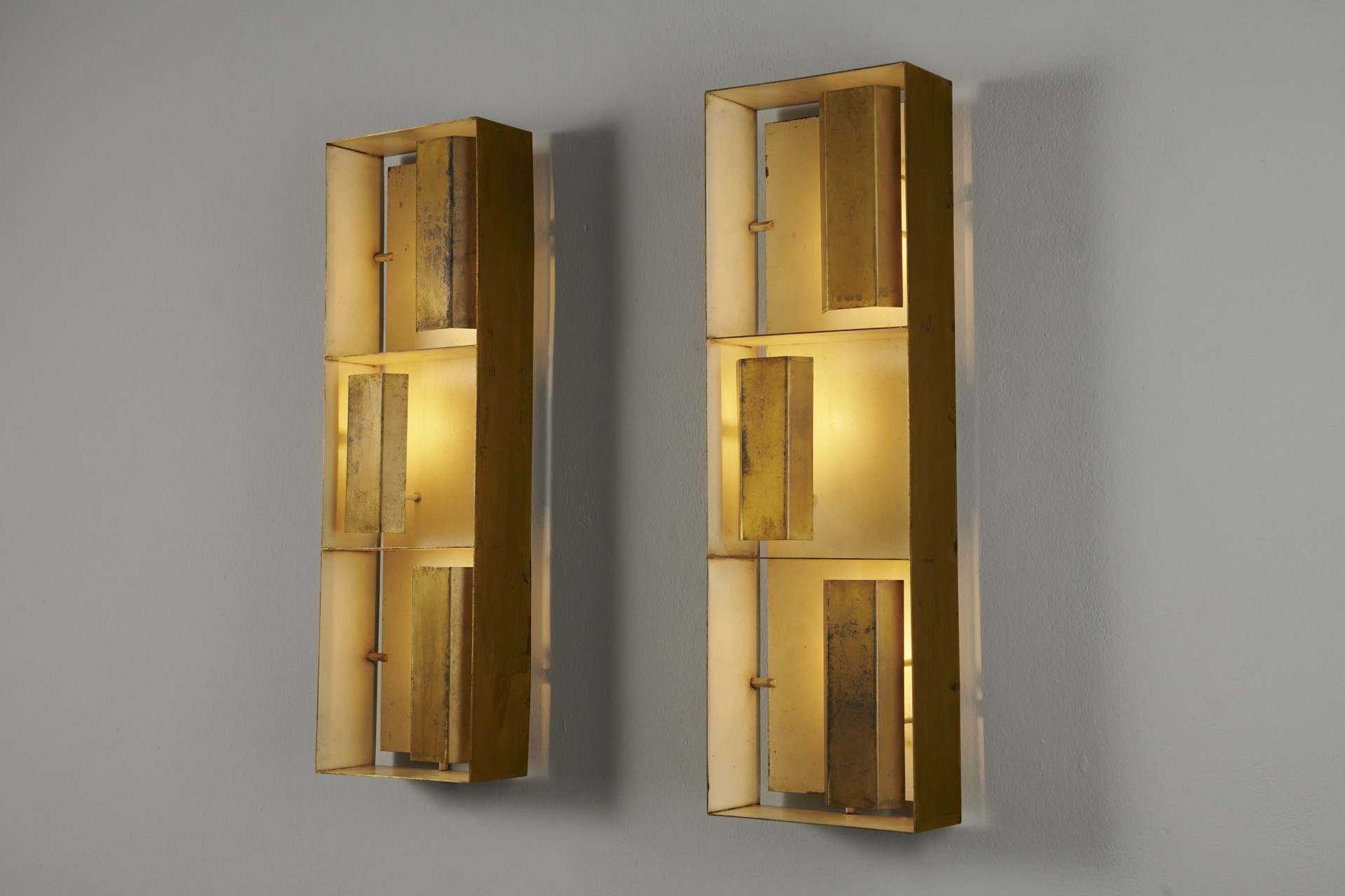 Pair of Wall Lamps image 2