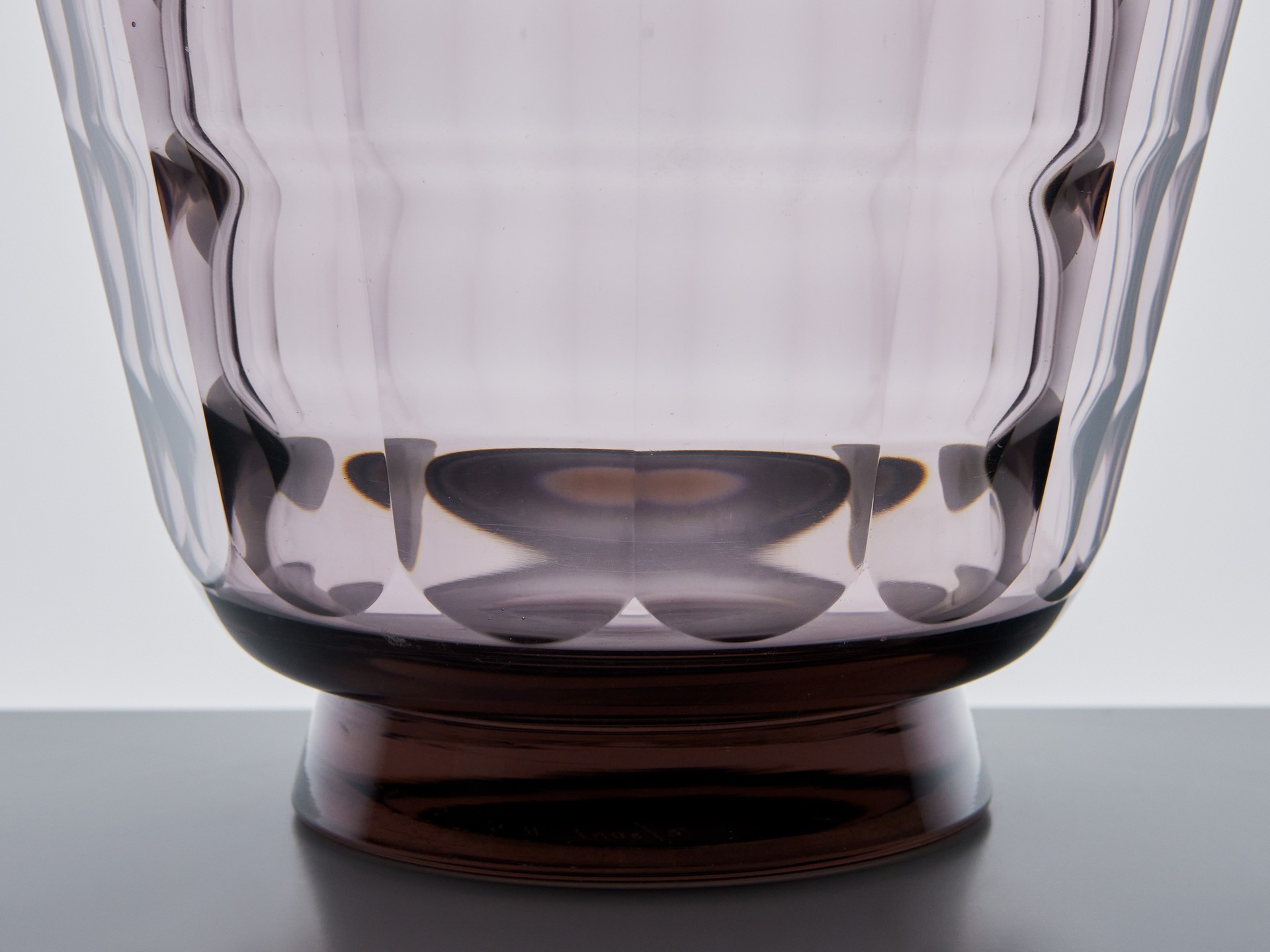 Vase image 4