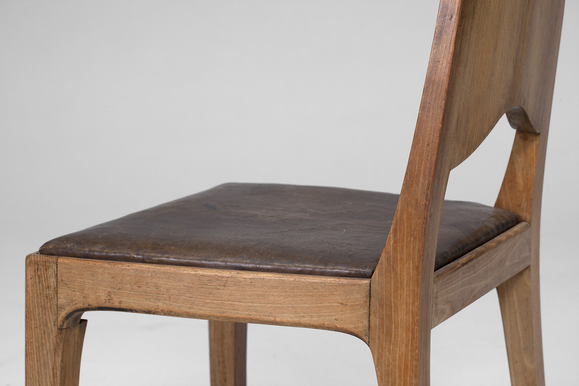 Chair image 4