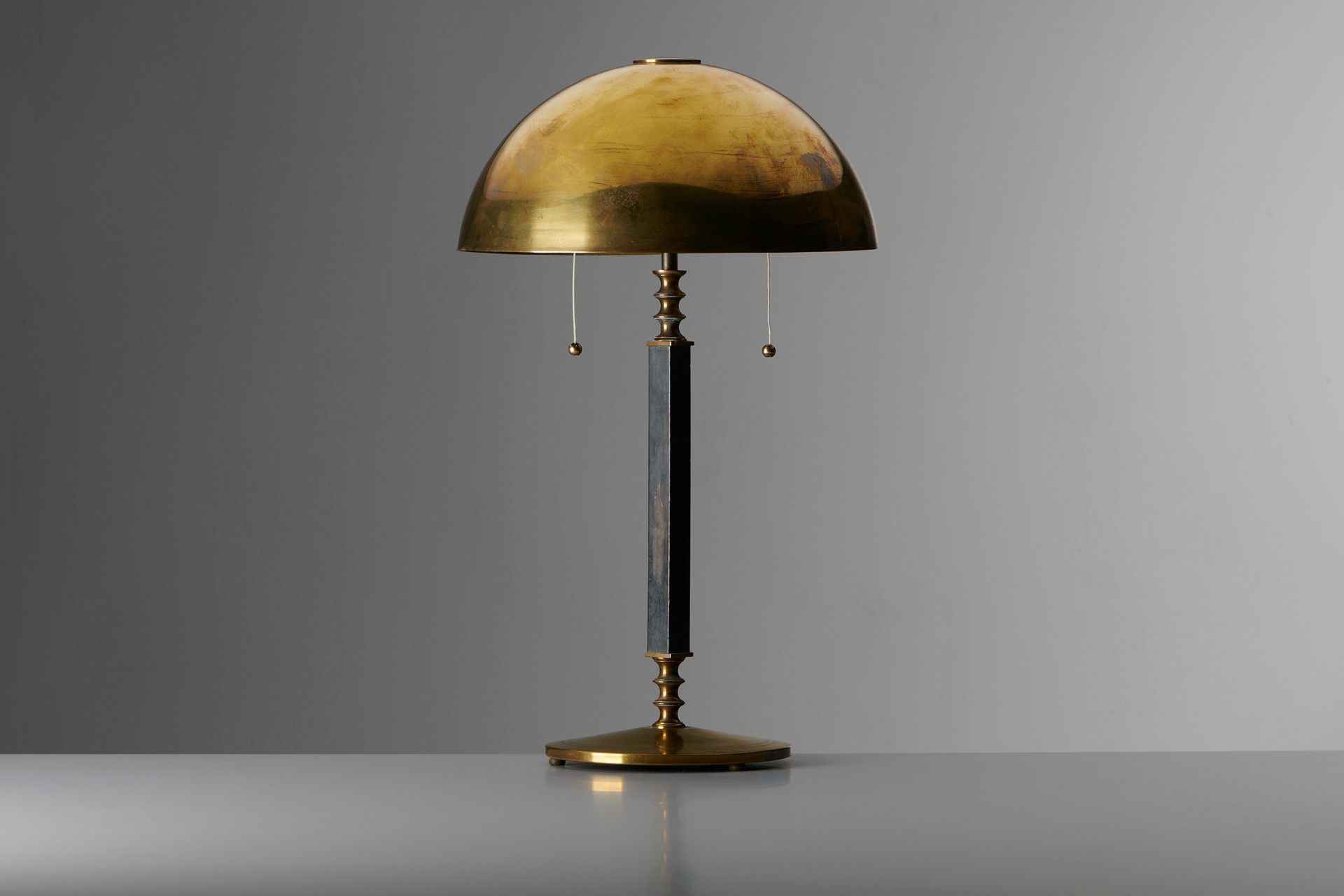 Neoclassical Table Lamp