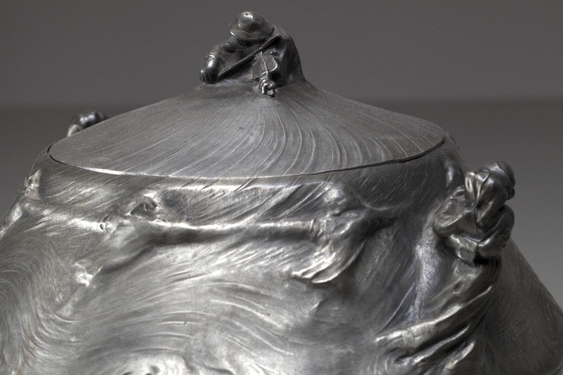 Pewter Bowl and Lid image 3