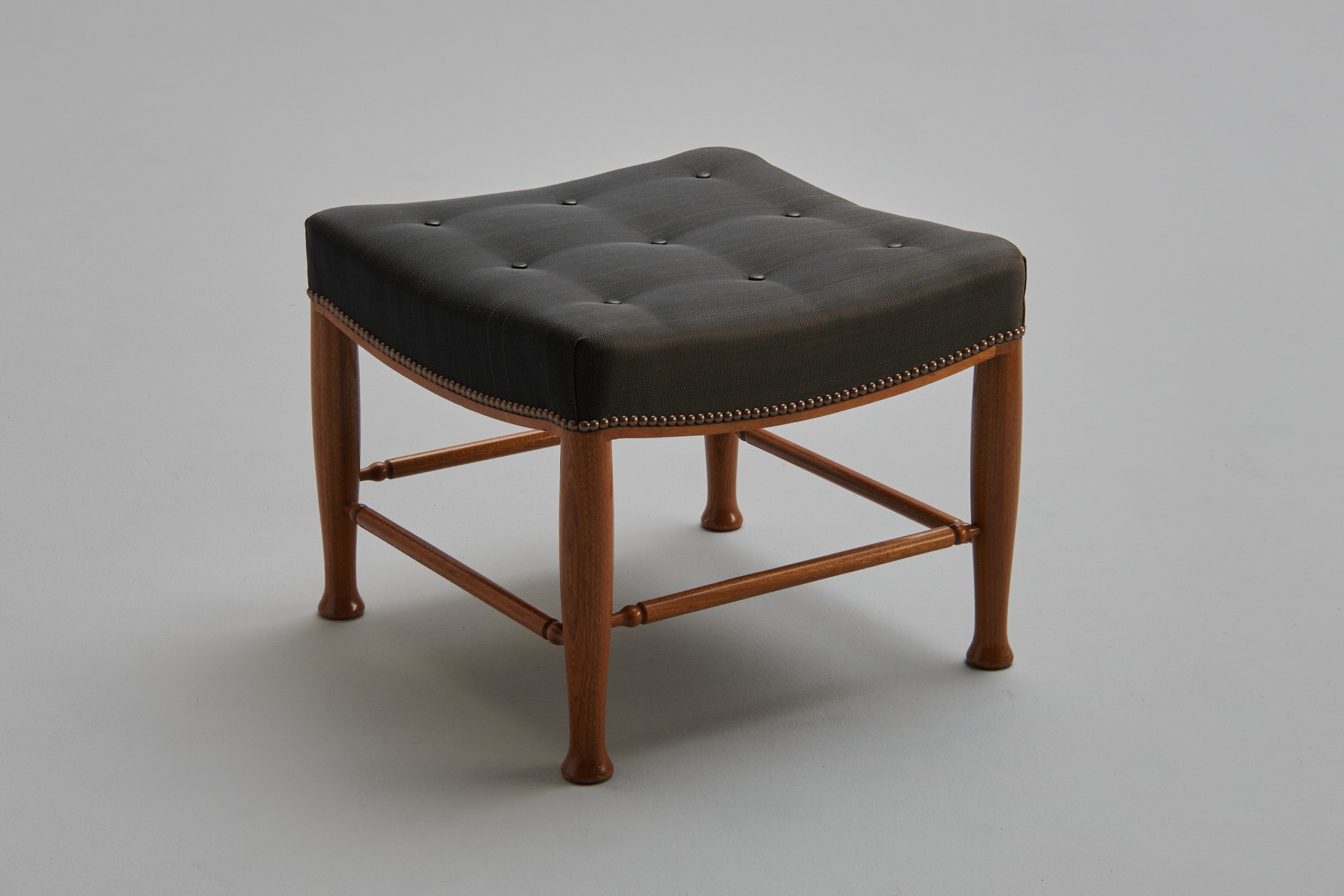 Stool, Model no. 902