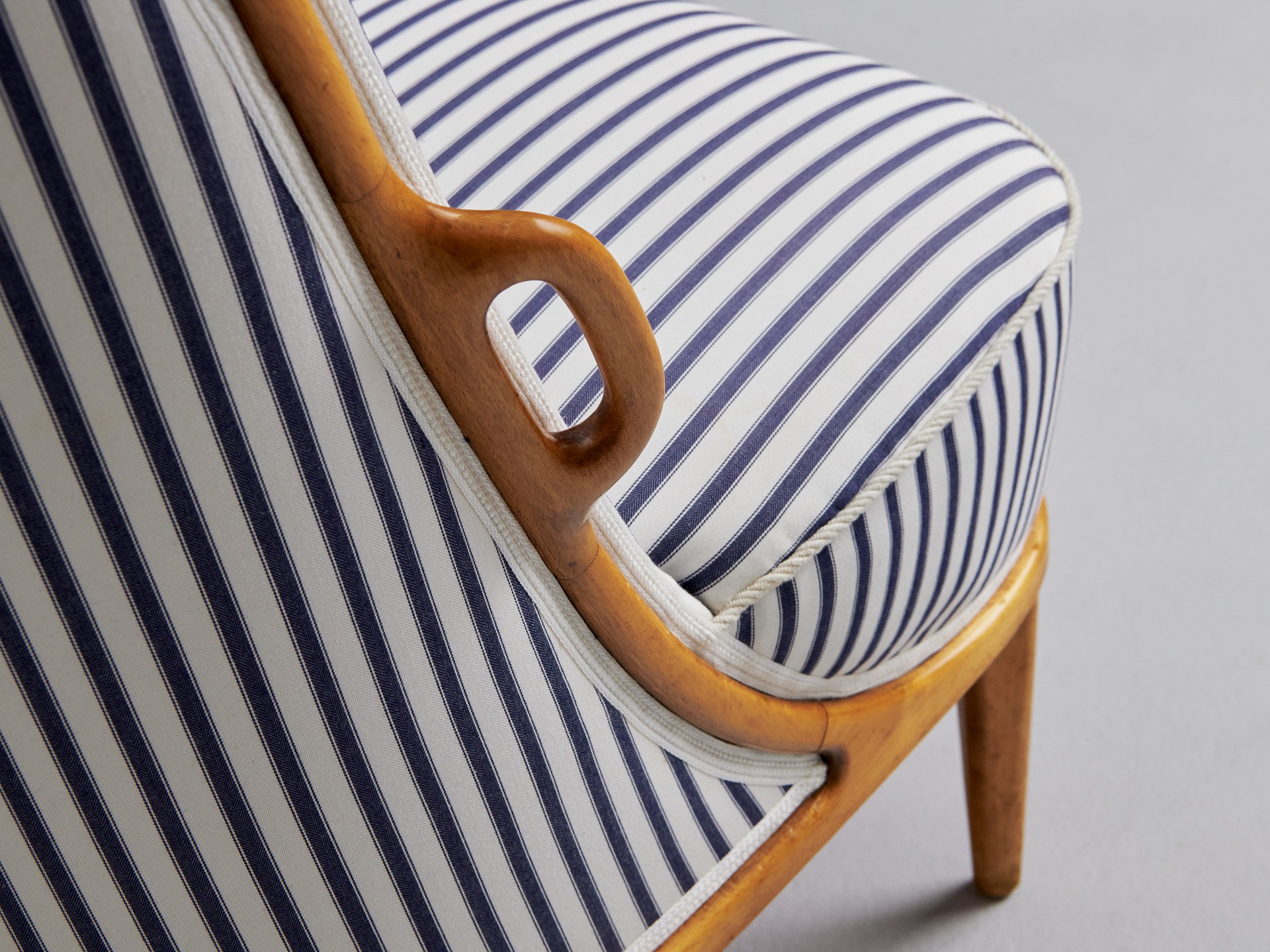 Pair of Lounge Chairs image 6