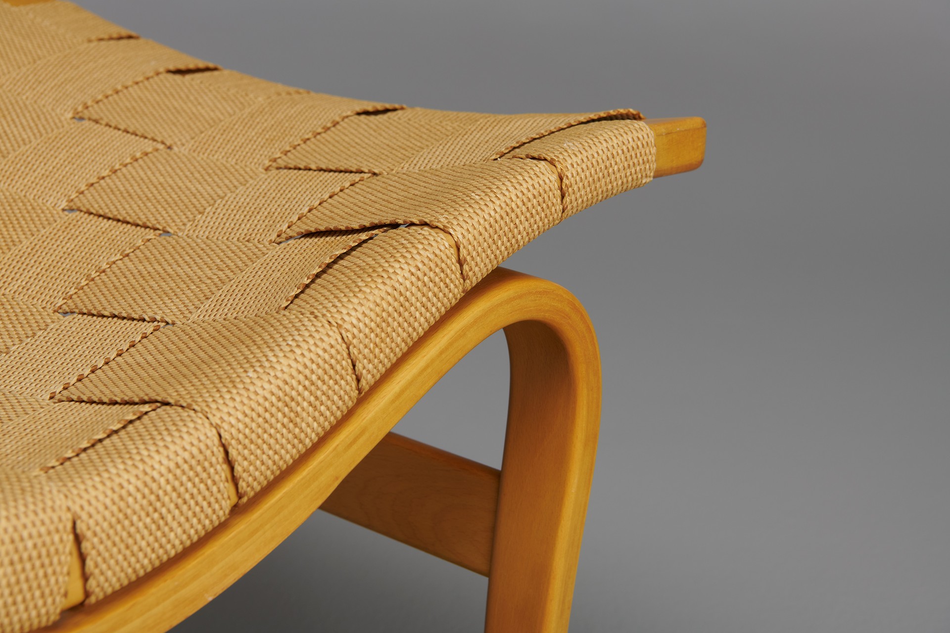 Eva Chair image 4