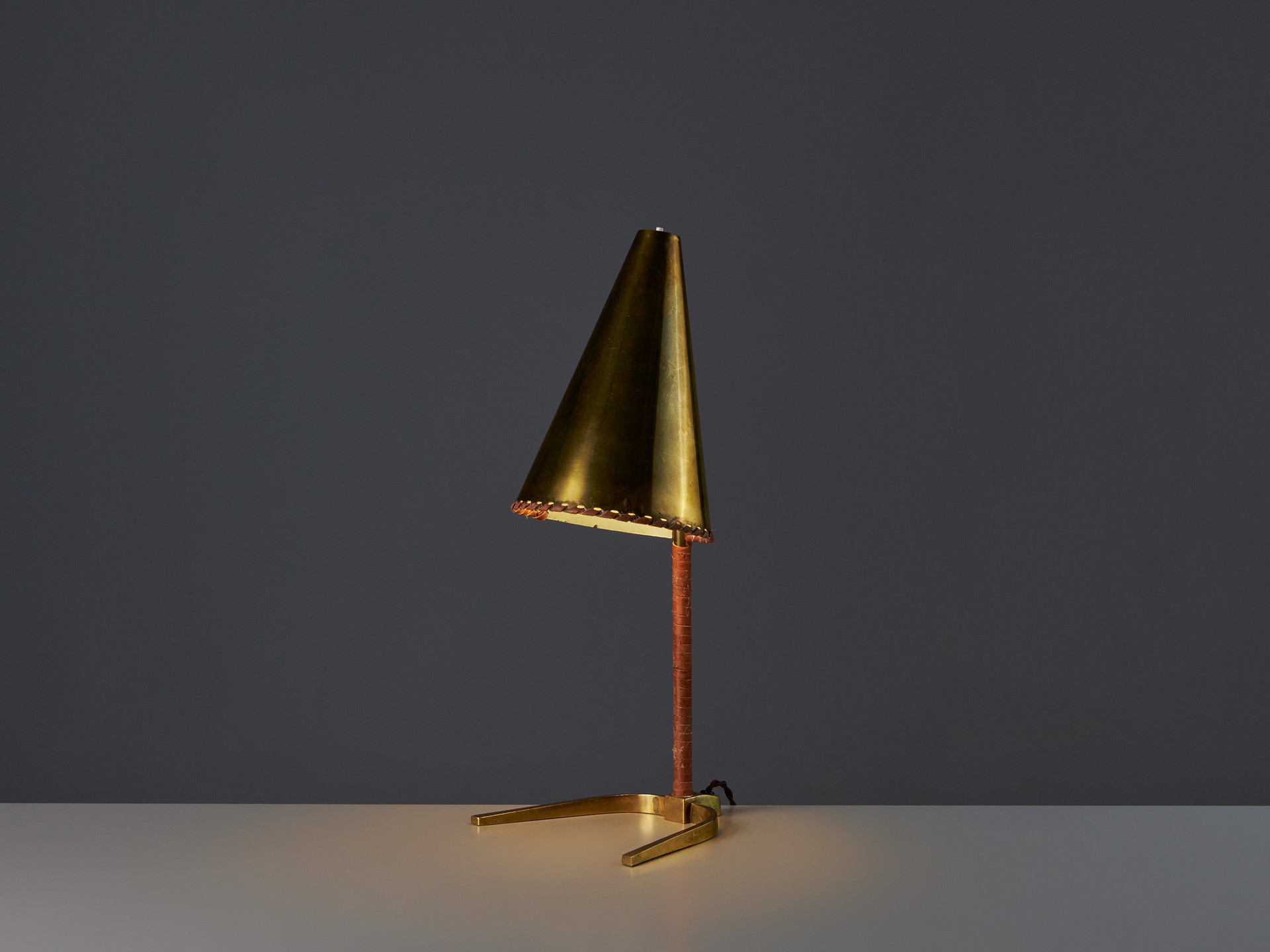 Table Lamp image 2