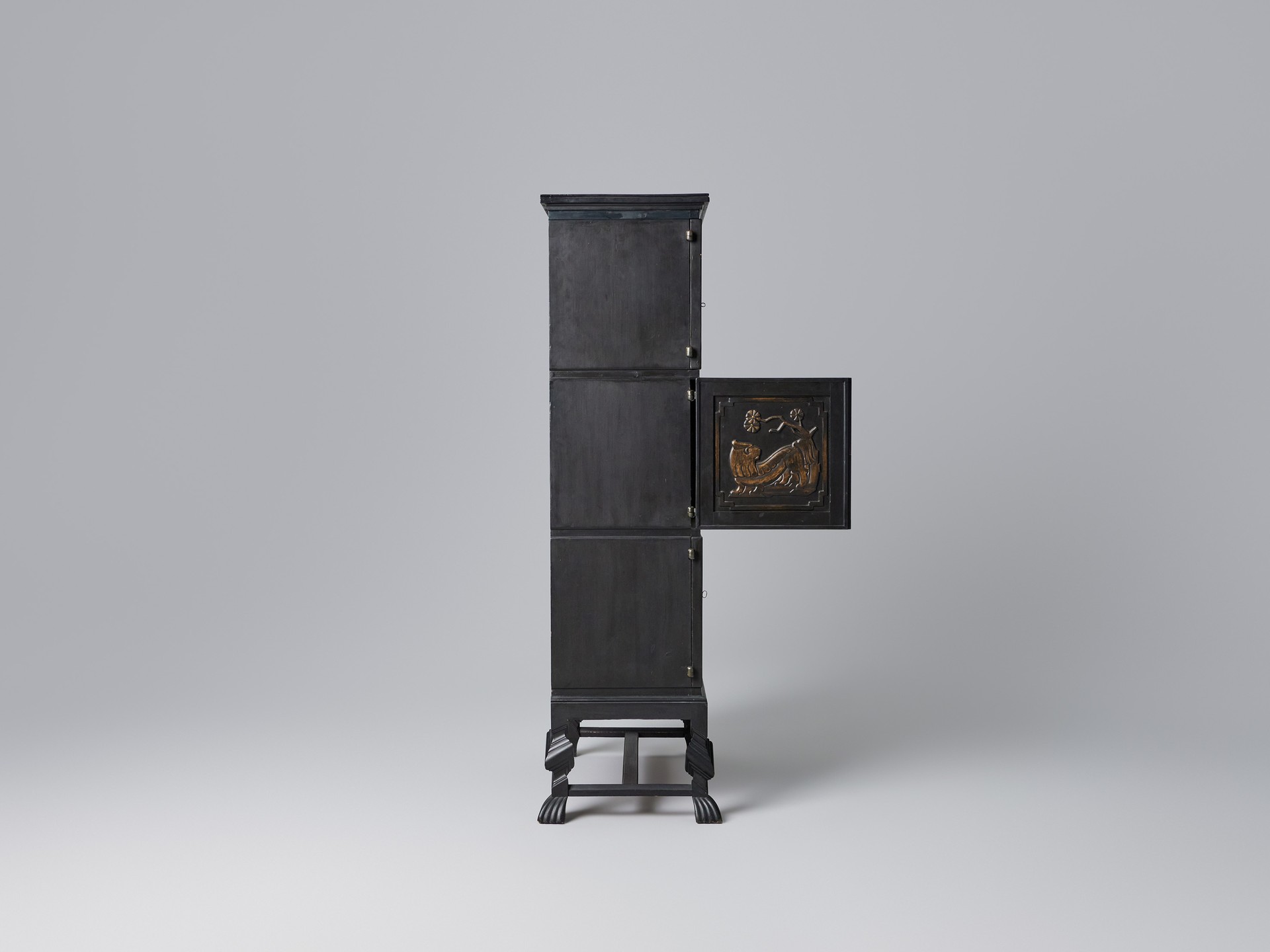 Cabinet image 6