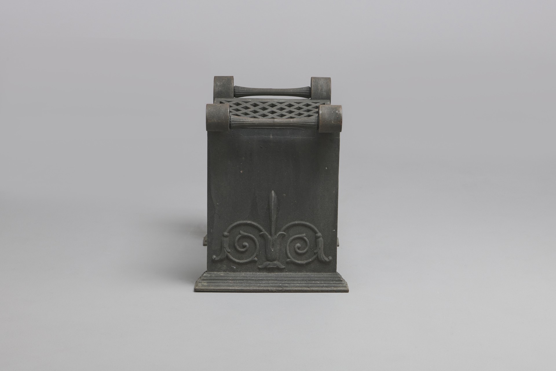 Stool, Model no. 1 image 4