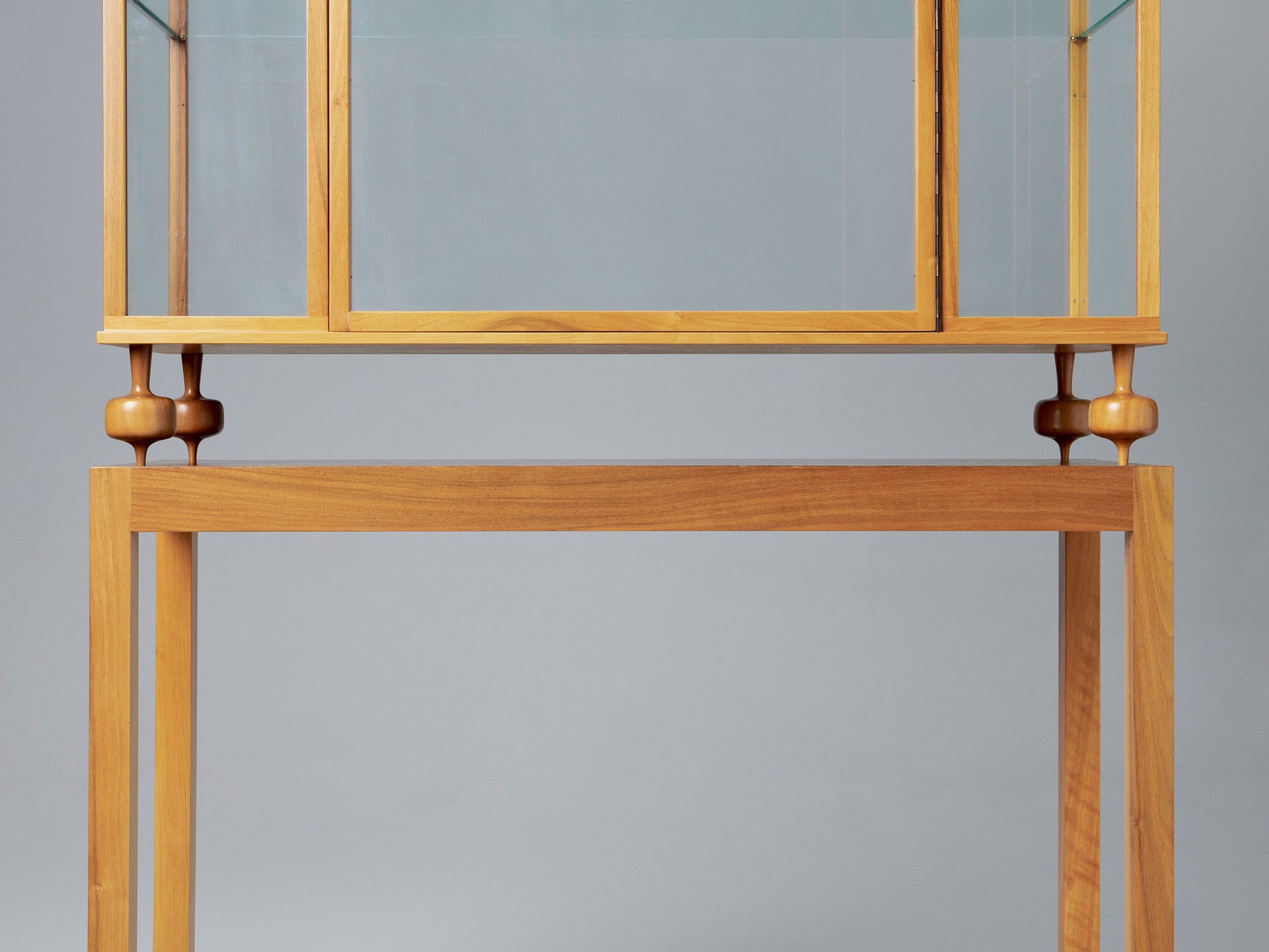 Display Cabinet image 8