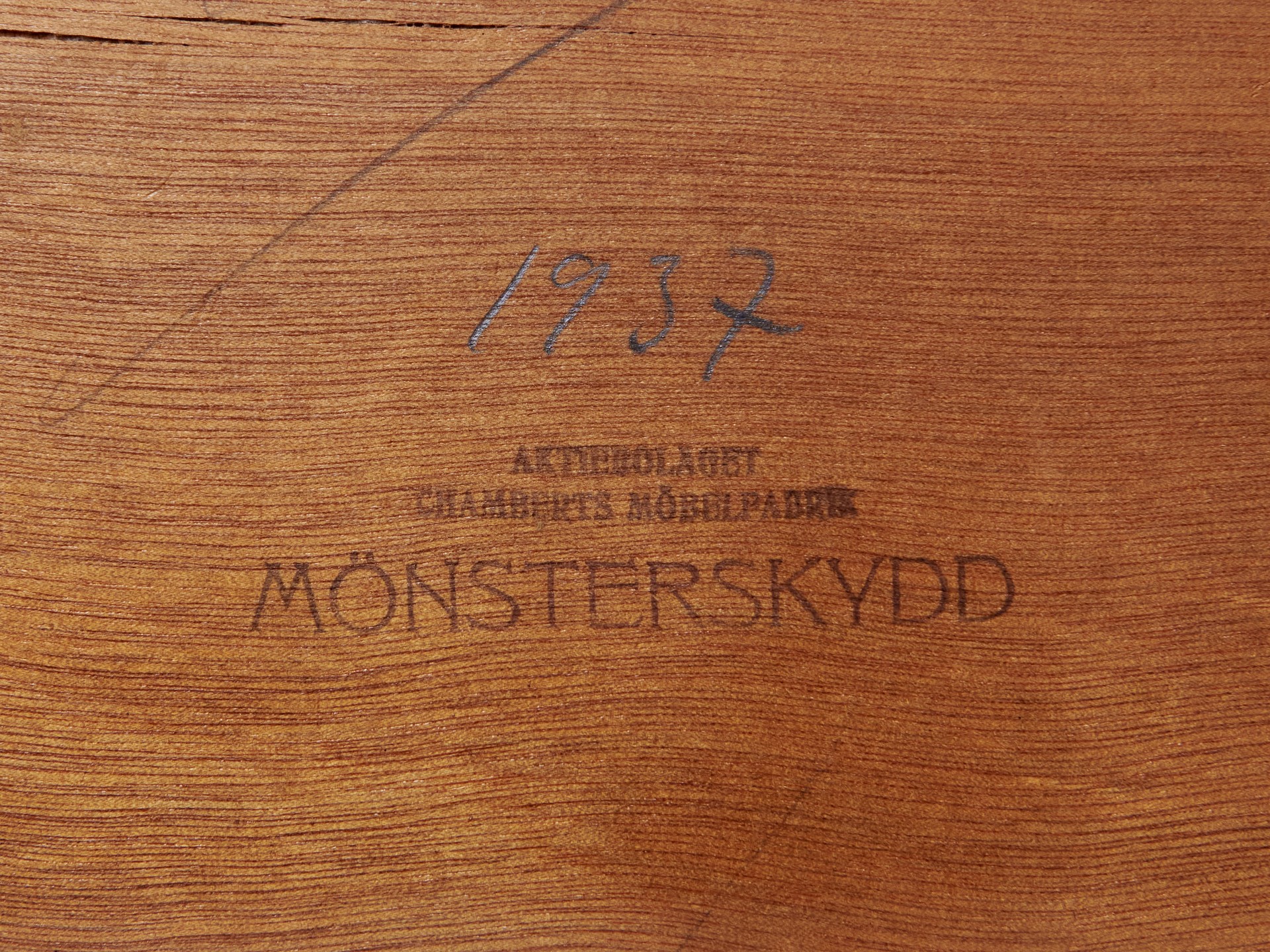Side Table image 11