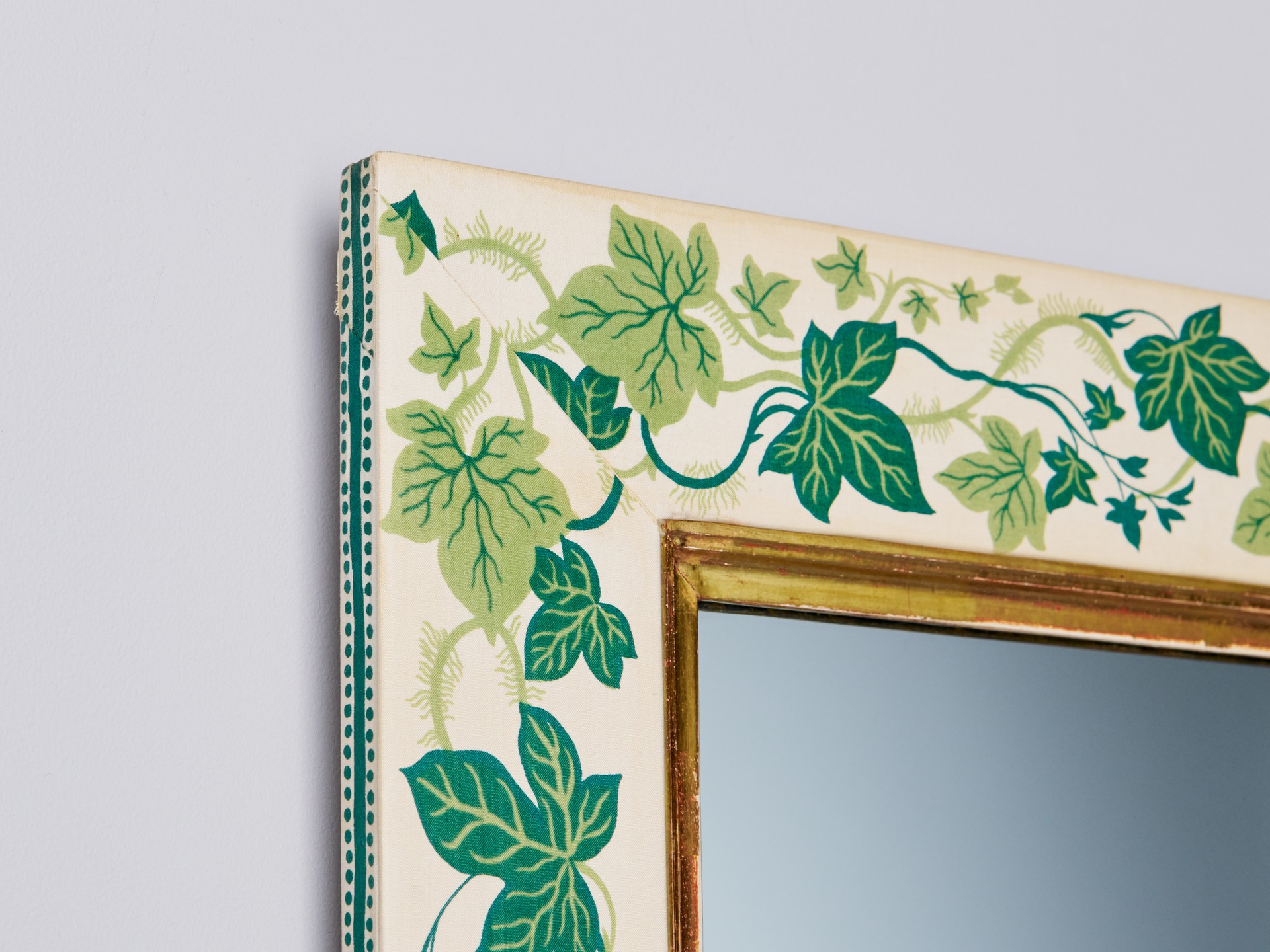 Mirror image 4