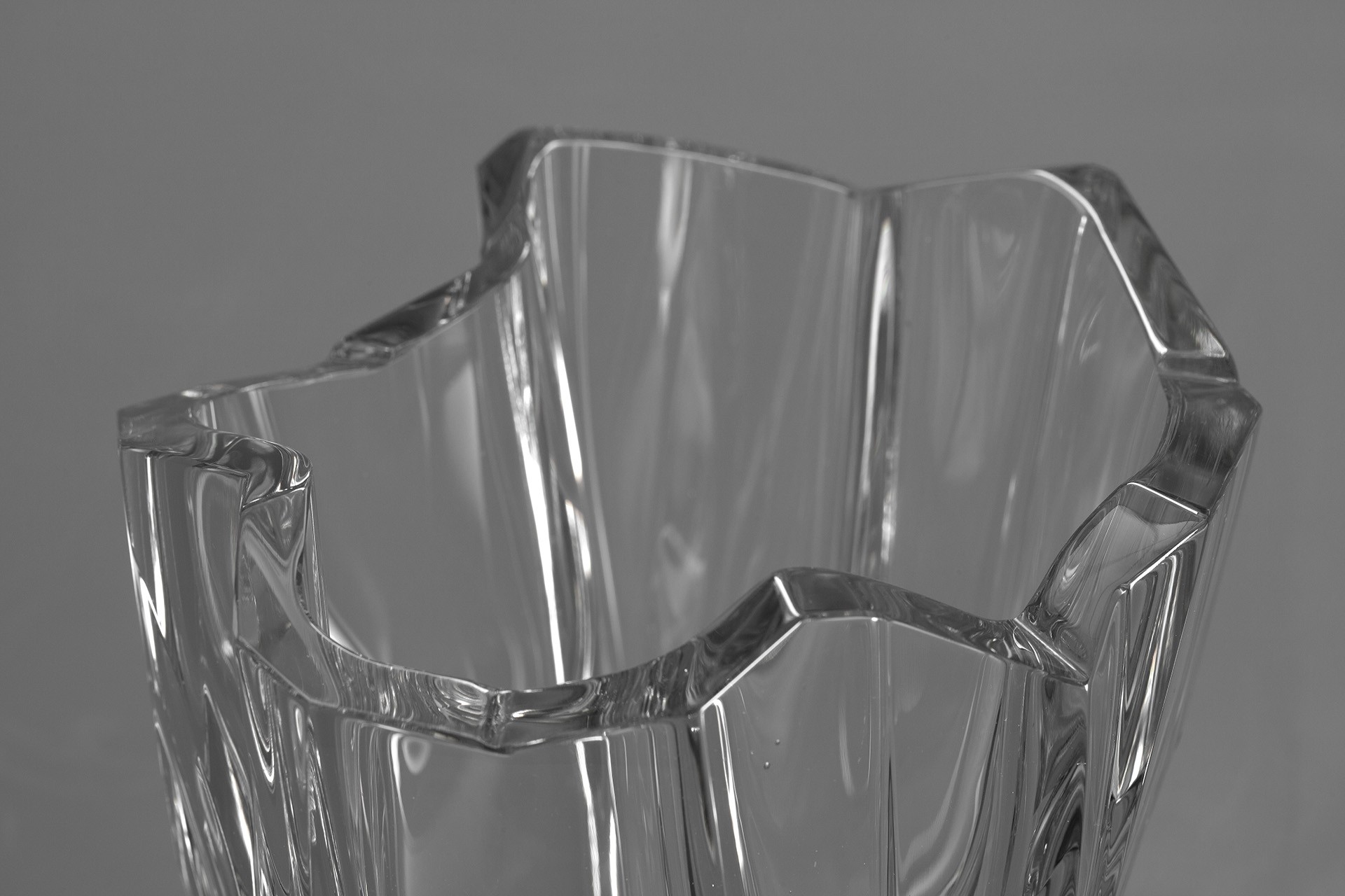 Iceberg Vase image 5