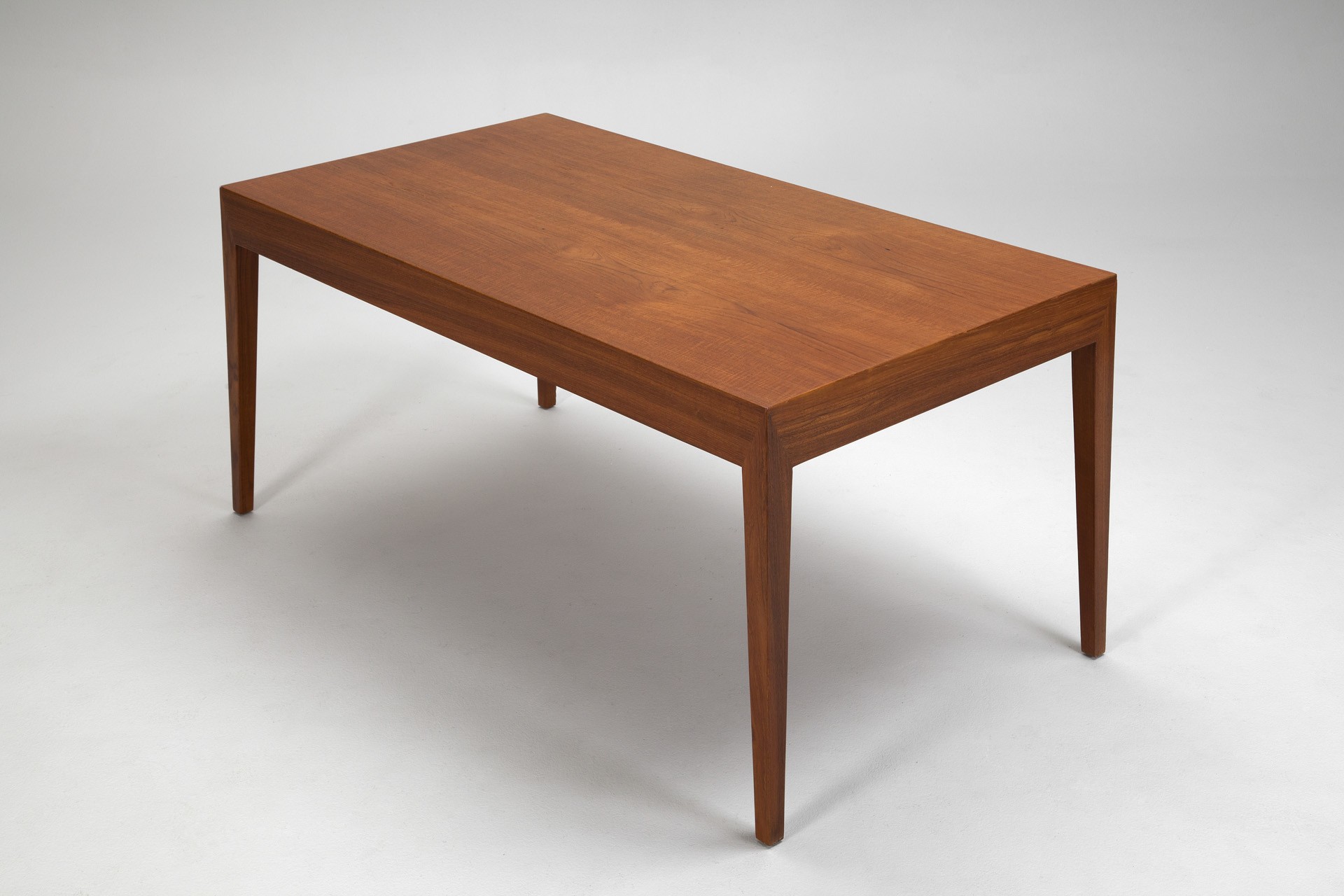 Haslev Desk image 3