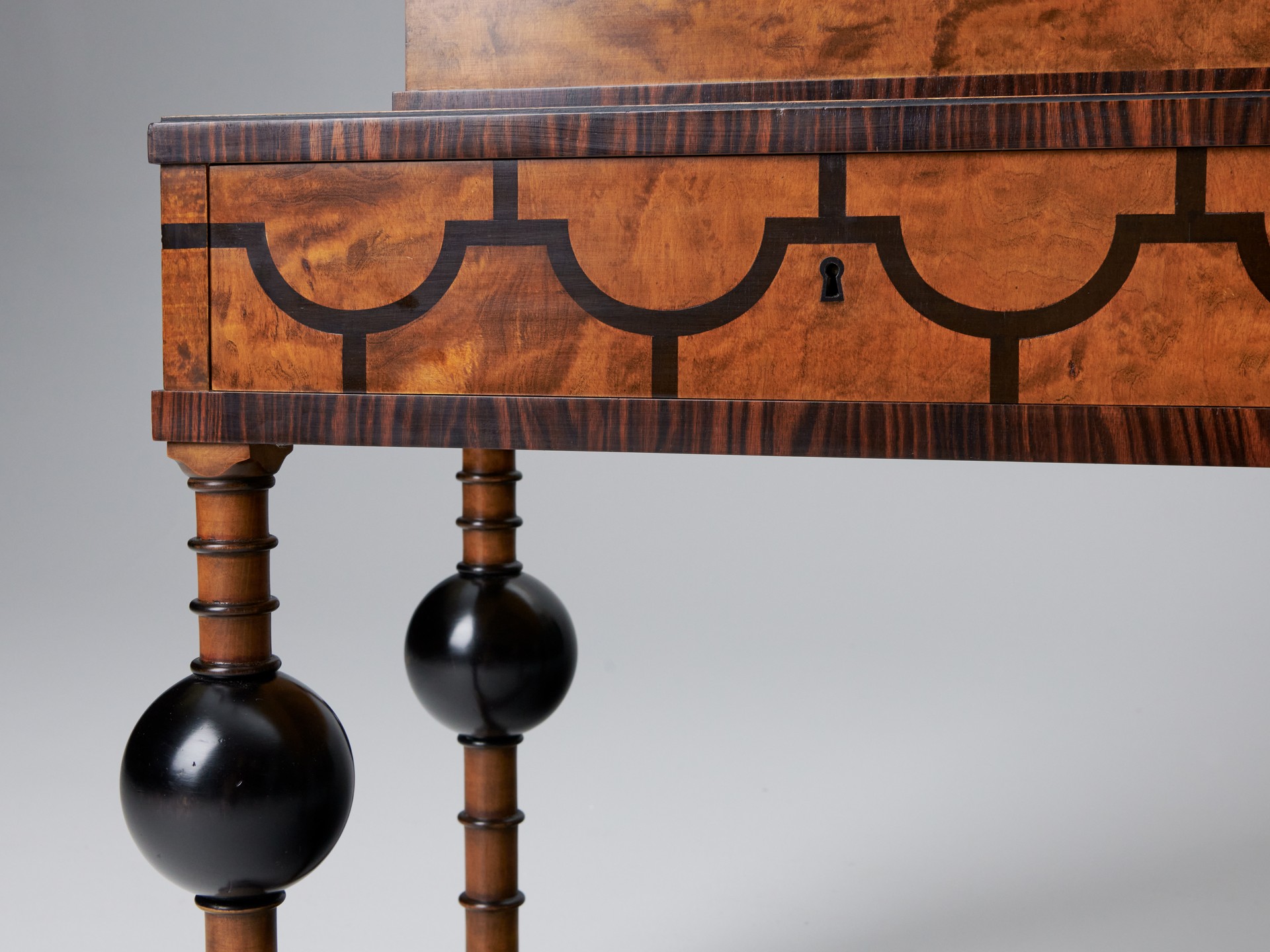 Cabinet image 6