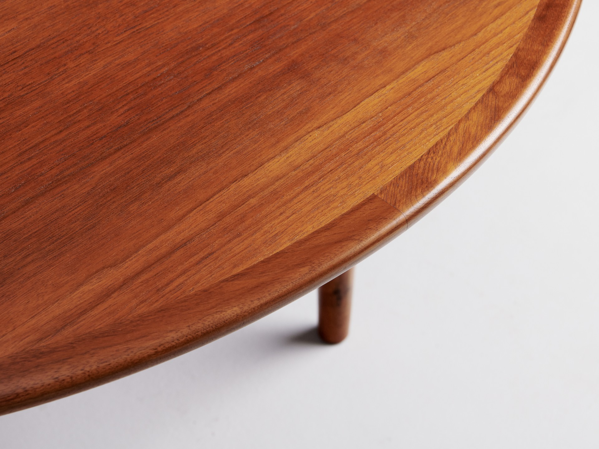 Extendable Dining Table image 8