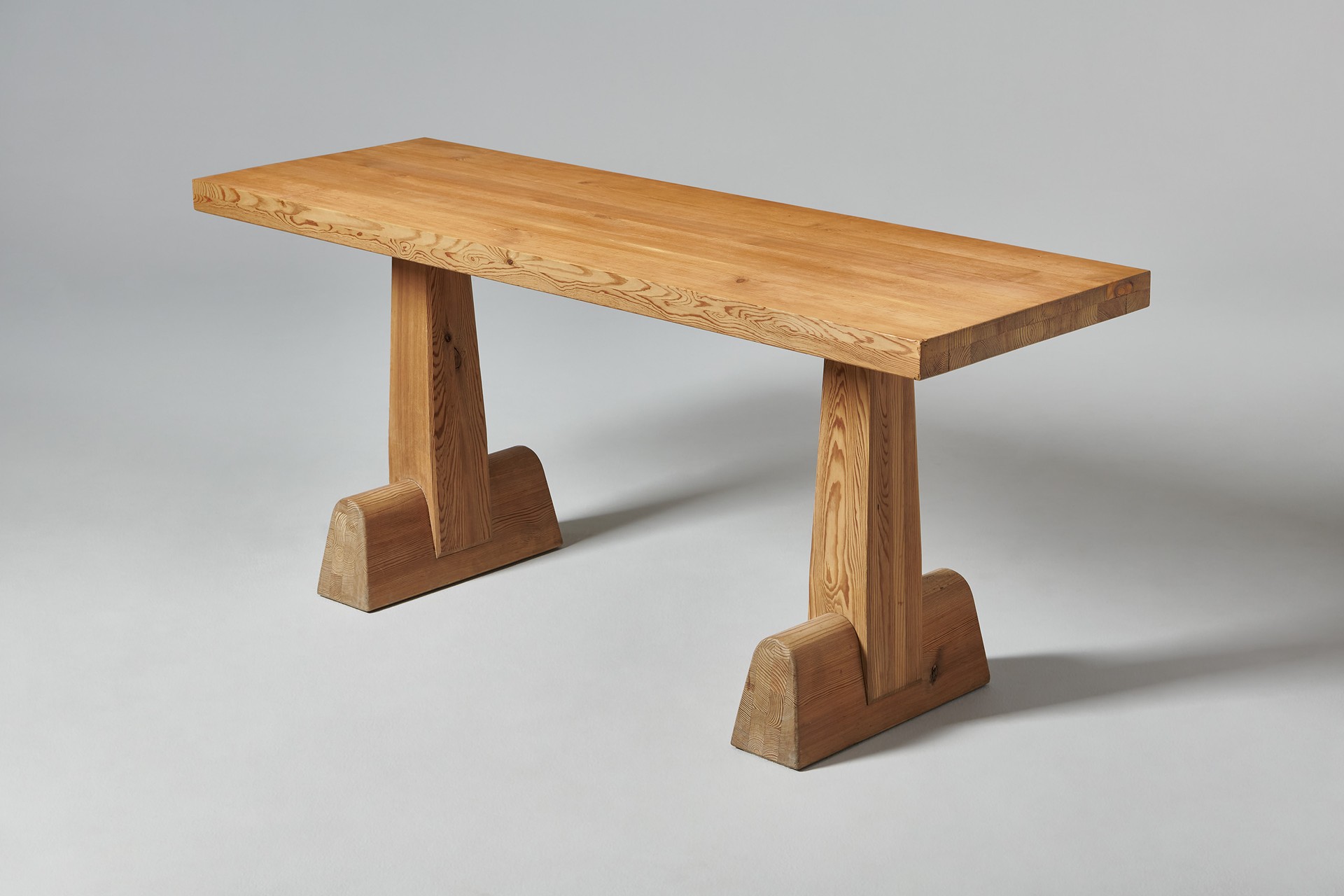 'Utö' Table