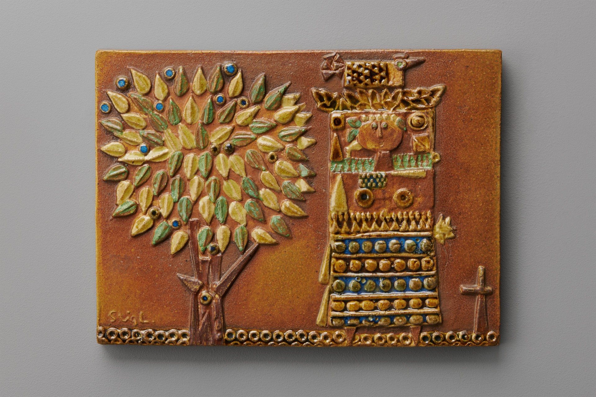 Plaque
