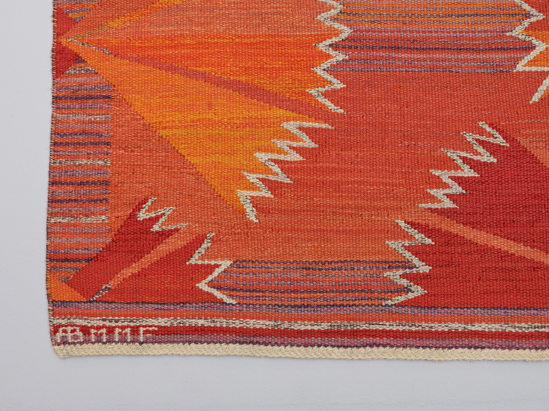 'Strutar' Carpet image 6