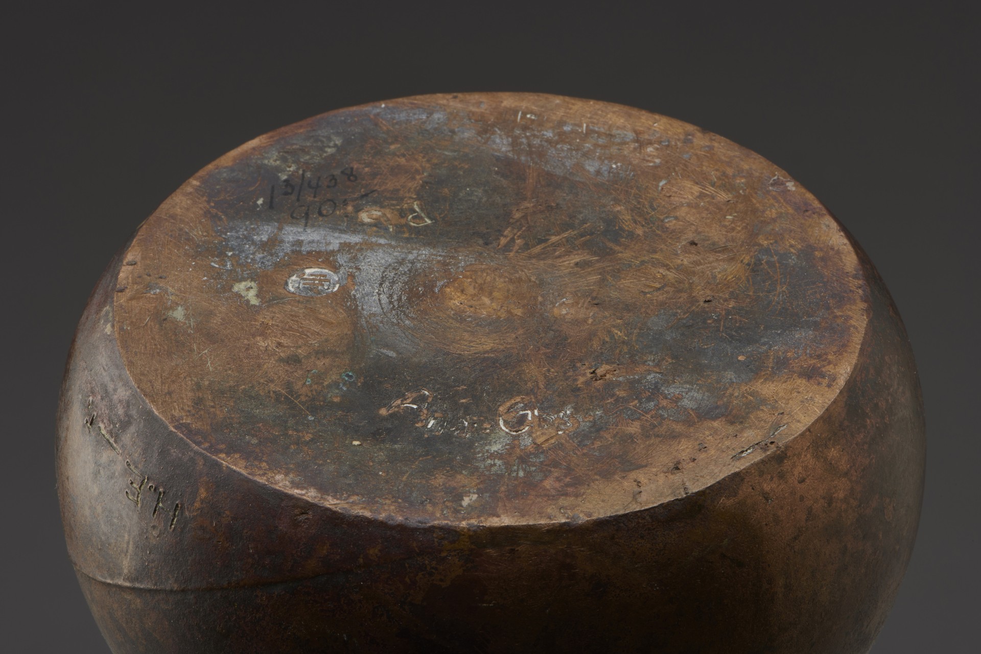 Vase image 7