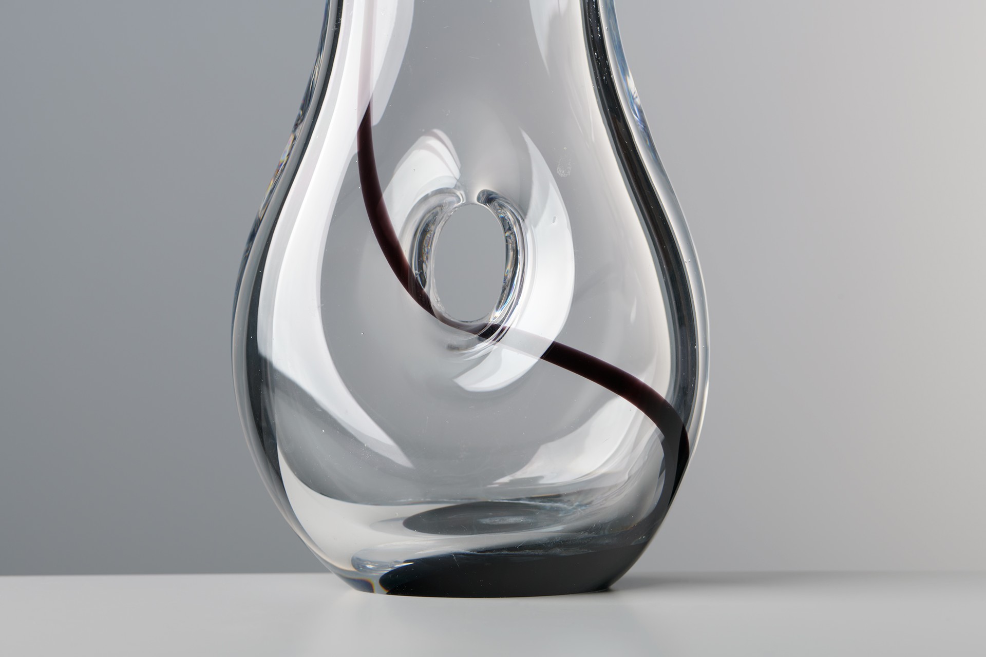 Vase image 3