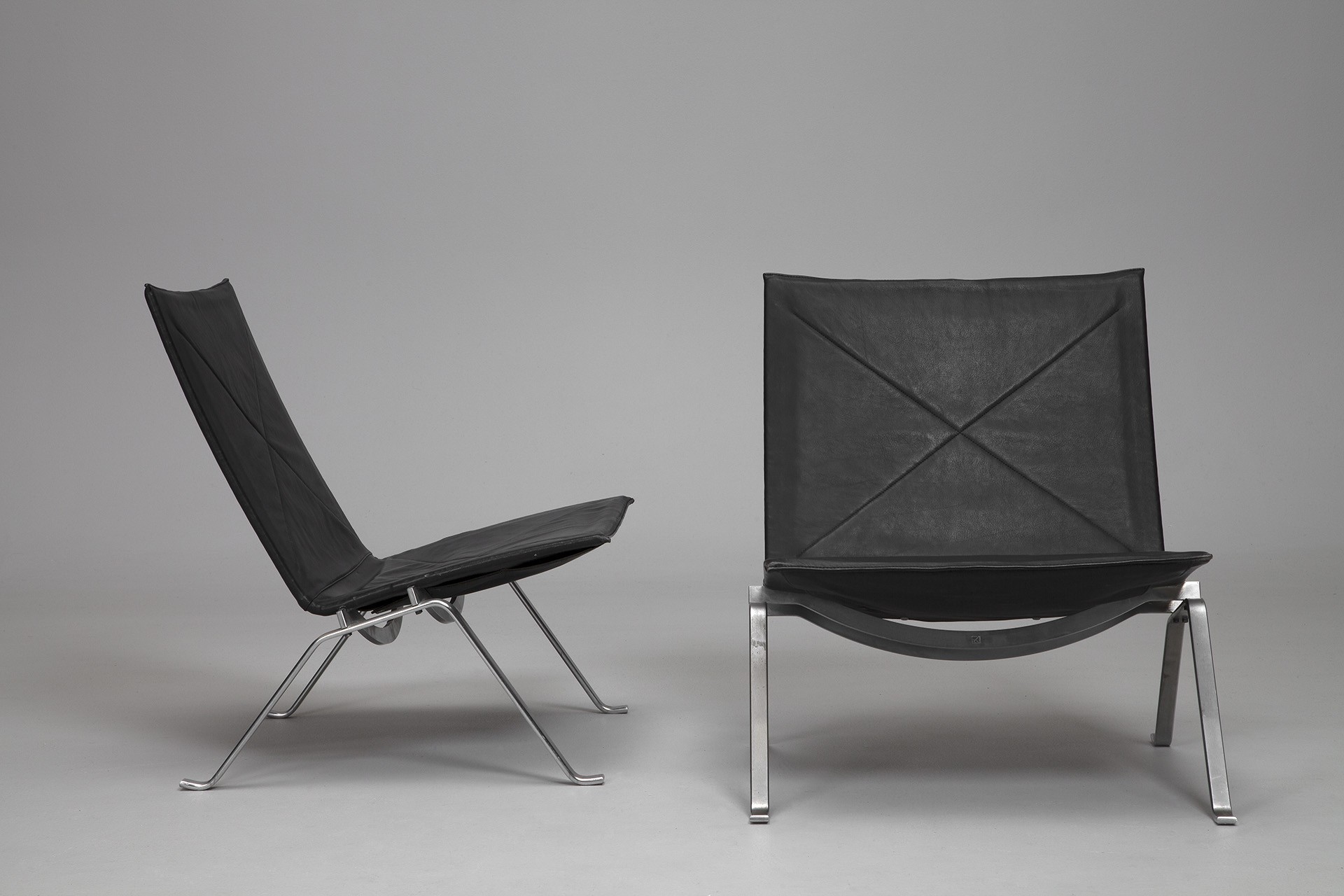Pair of Easy Chairs PK22 image 2