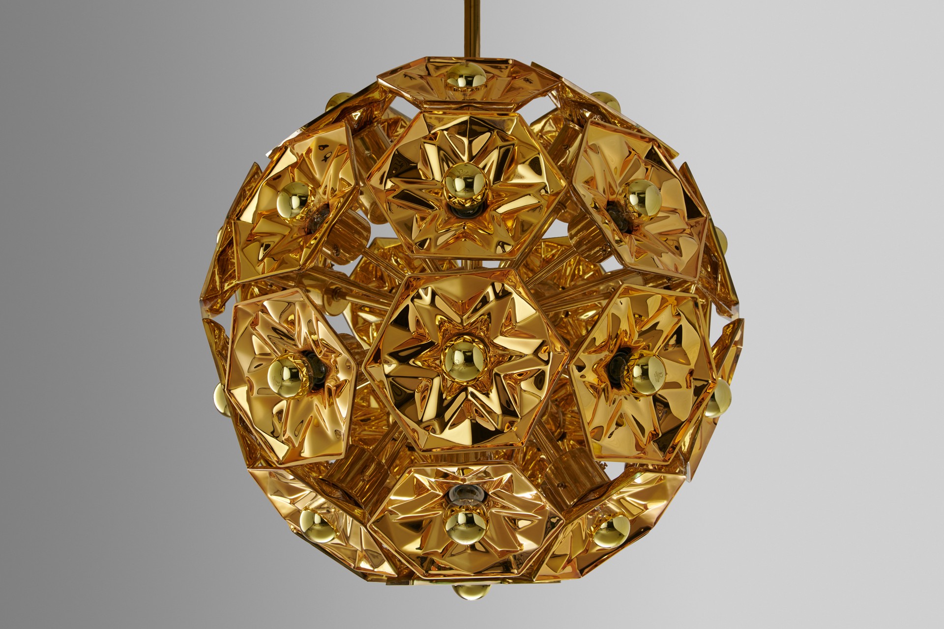 Chandelier image 4