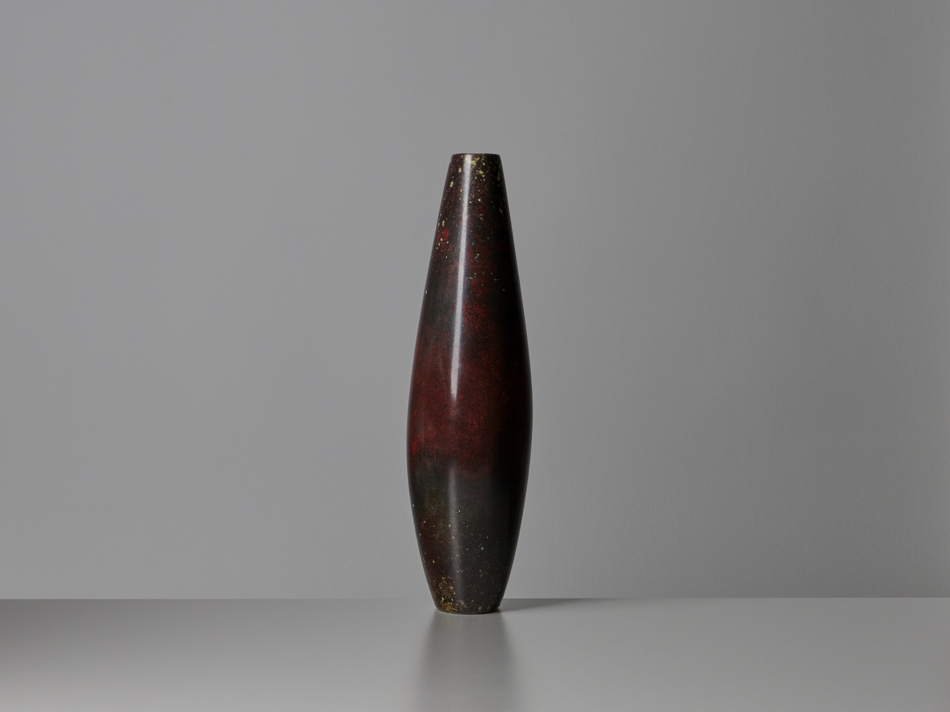 Vase image 2