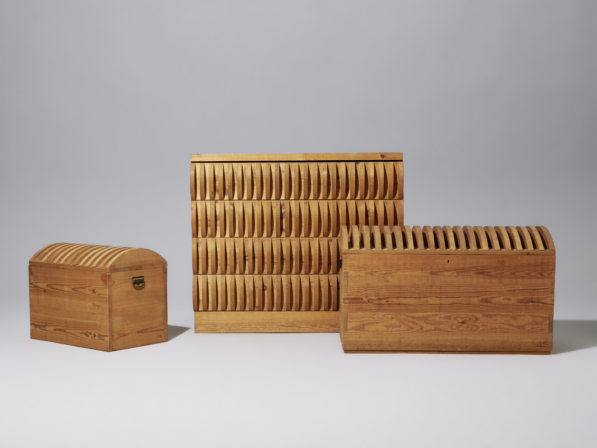 Small Chest image 8