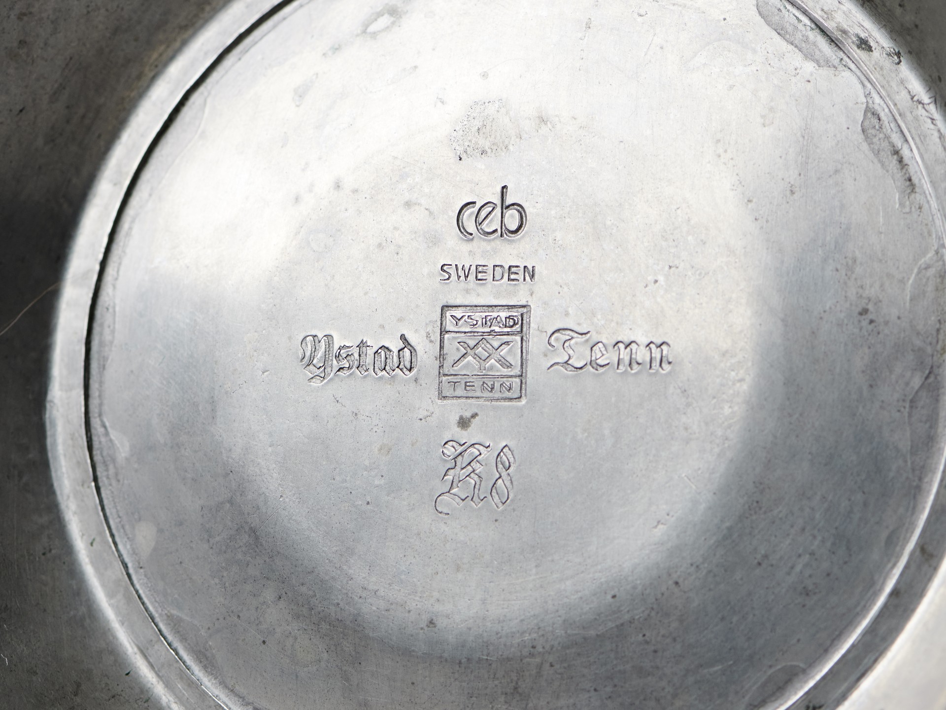 Vase image 6