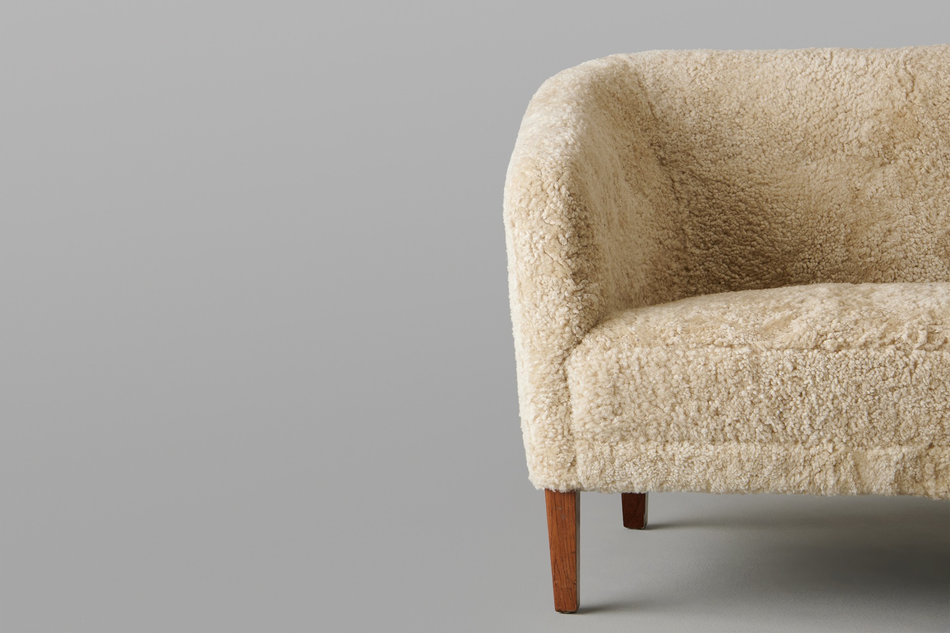Sofa image 4