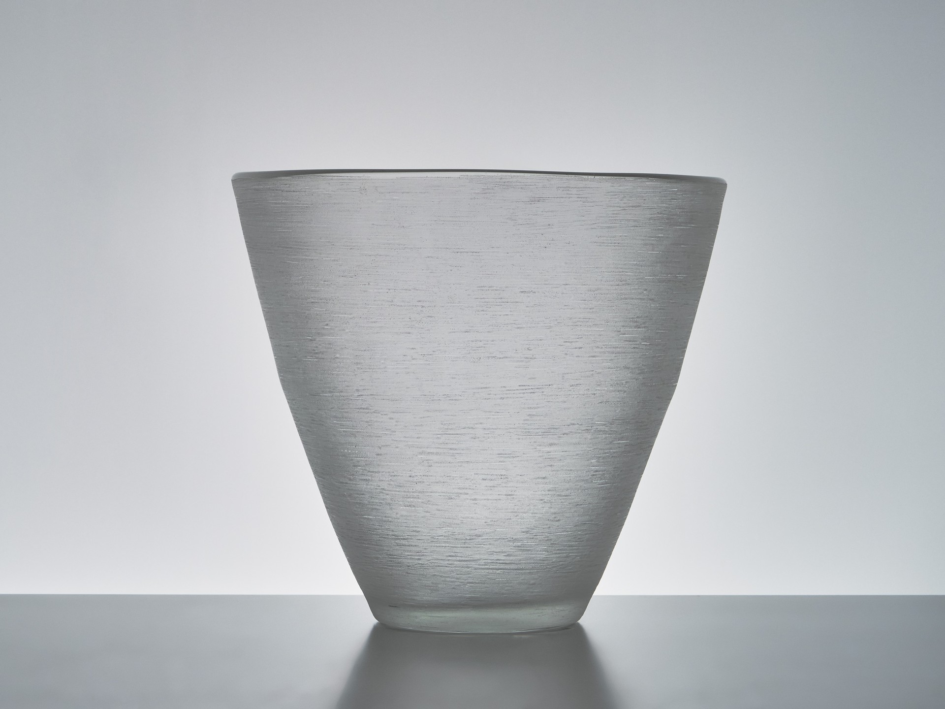 Vase image 2