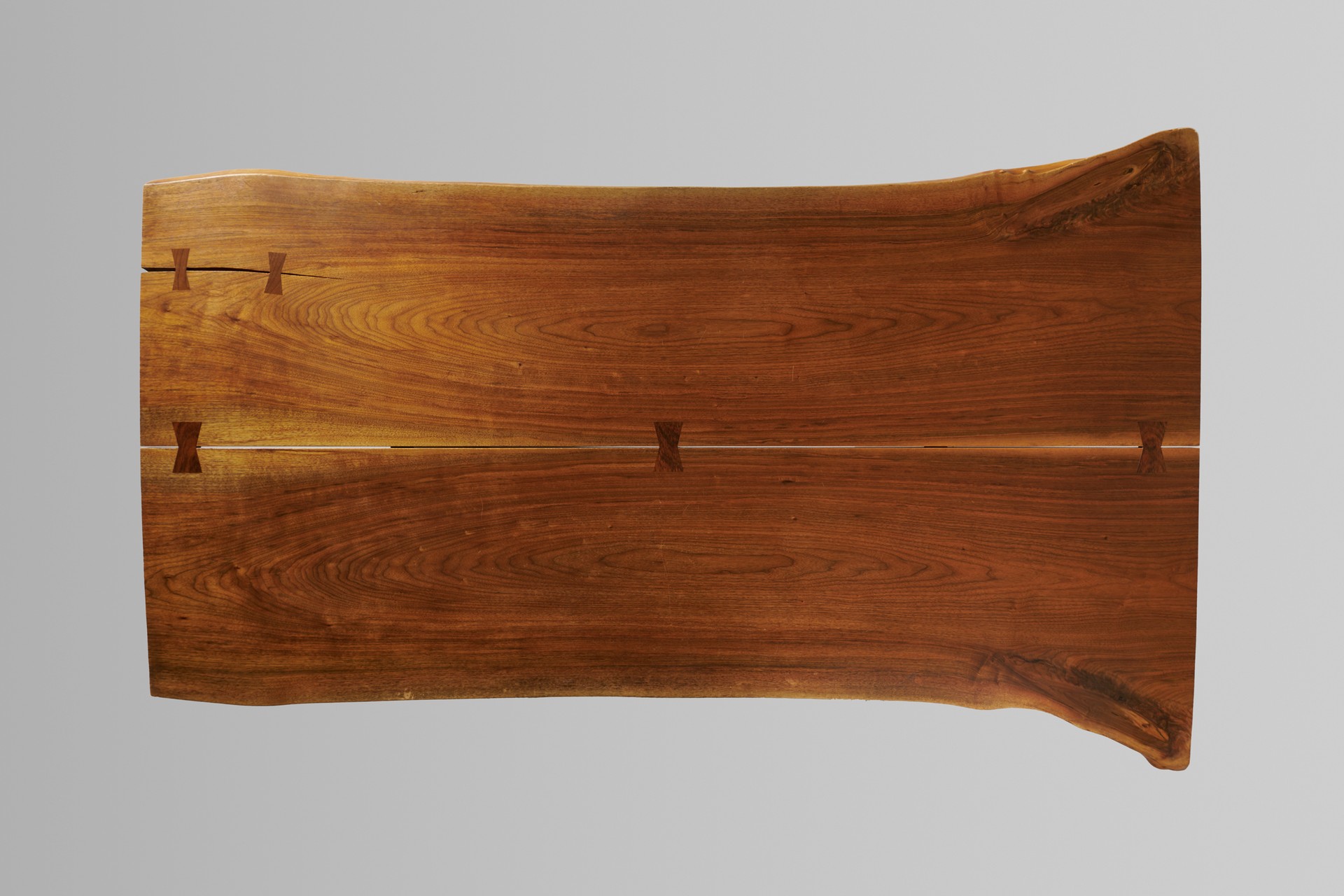 "Minguren III" Table image 3