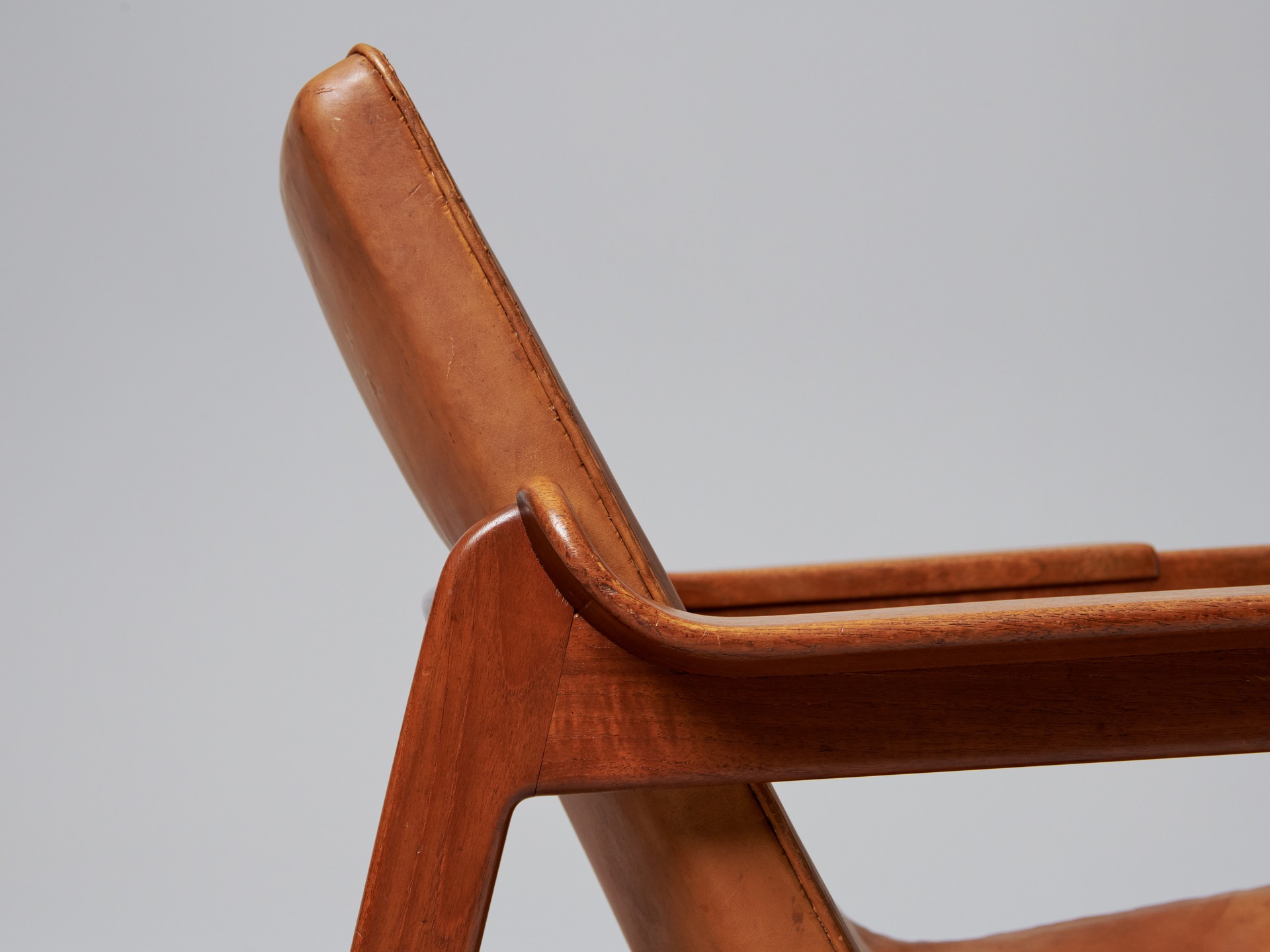 'Fireplace' Armchair image 7