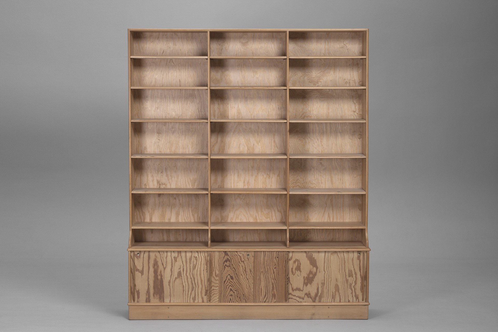 Cabinet image 2