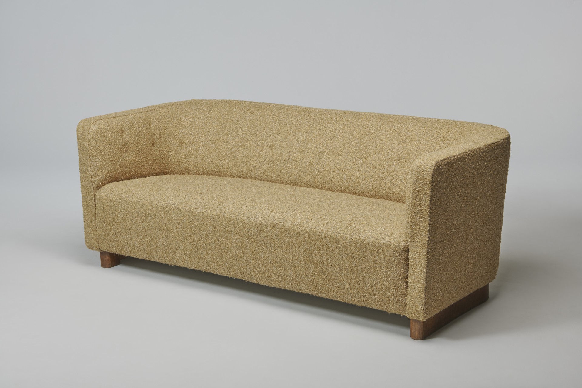 Sofa image 2