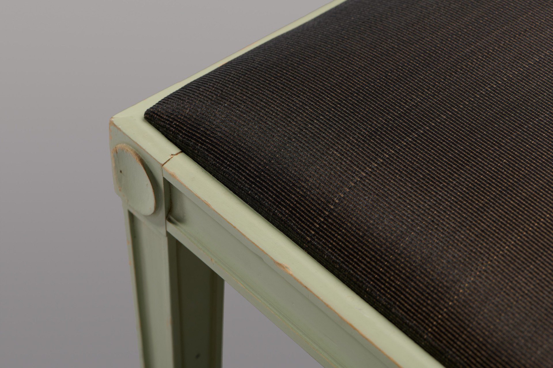Stool image 4