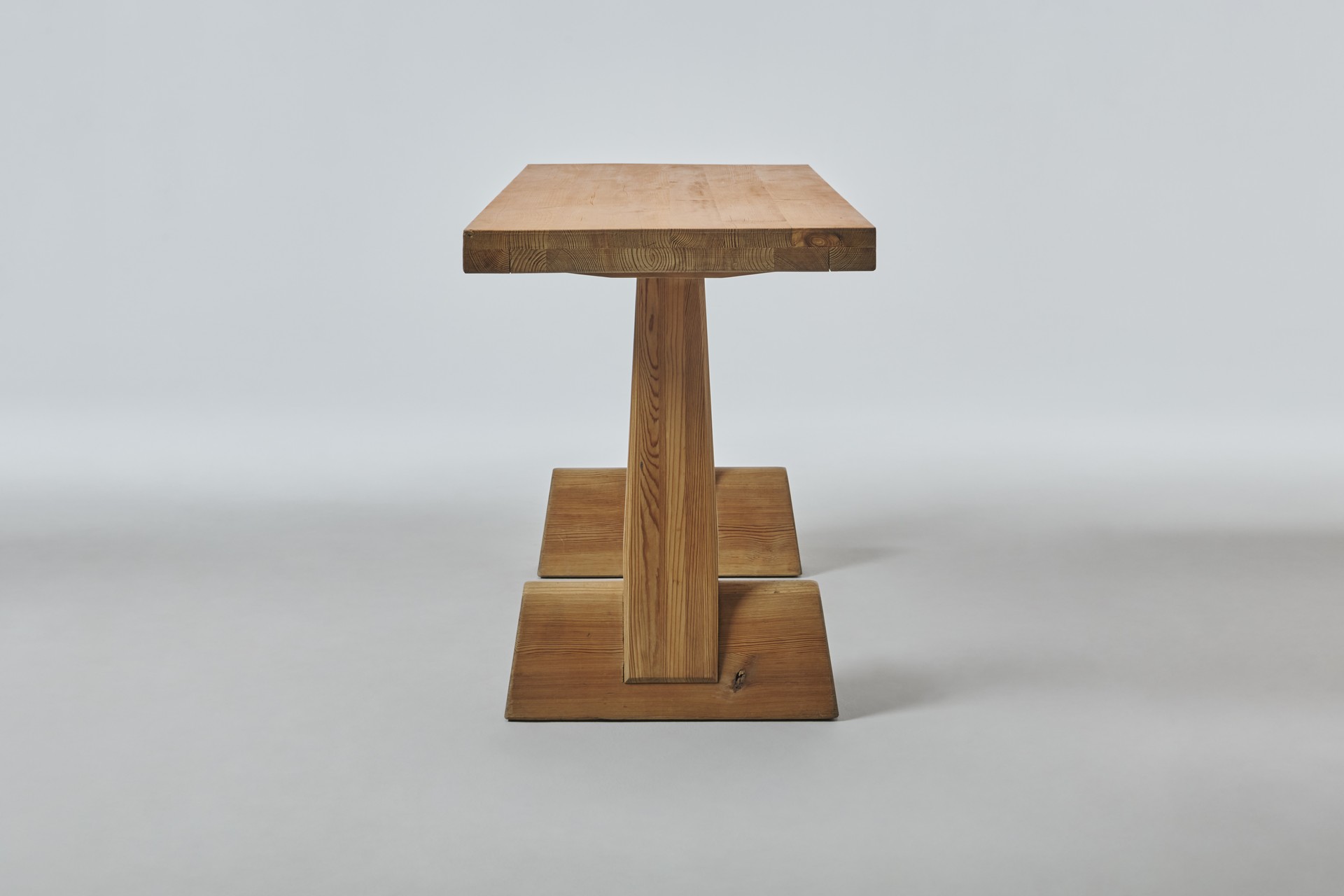 'Utö' Table image 3