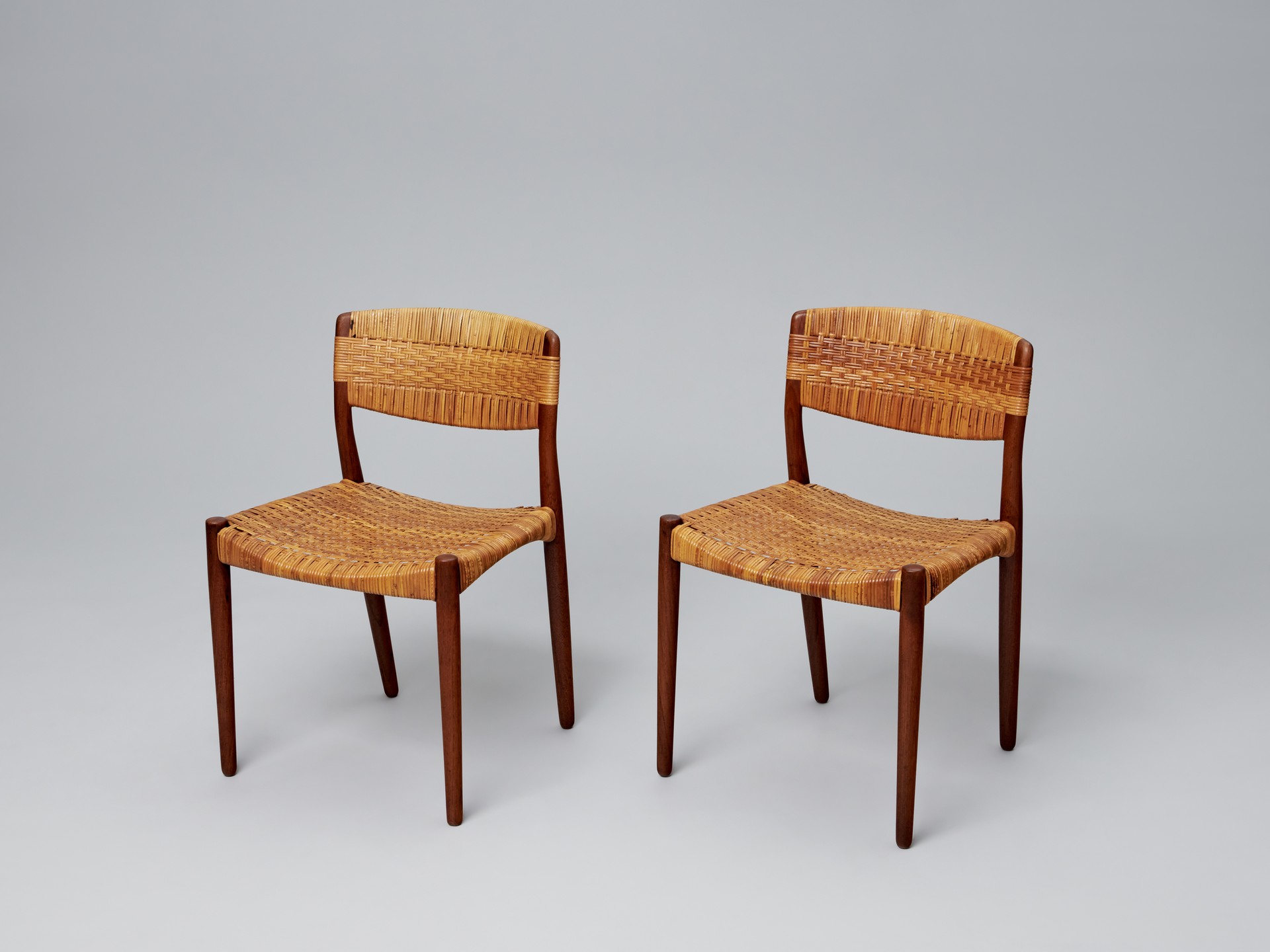 Set of Eight Dining Chairs image 2