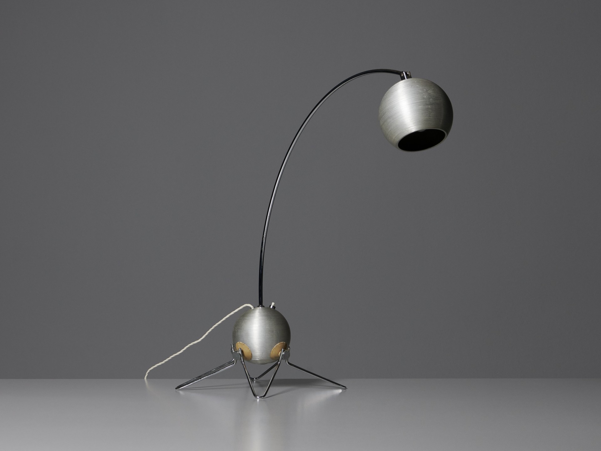 Table Lamp image 3