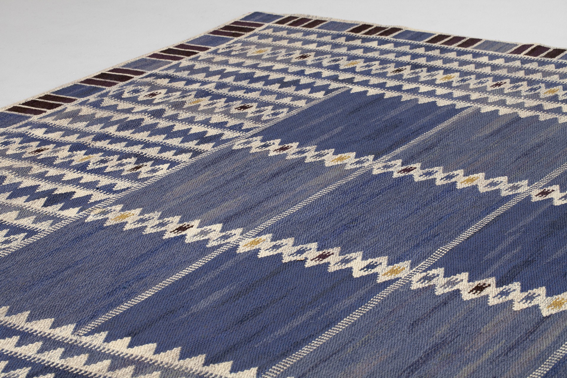 Large "Salerno Blå" Carpet image 6