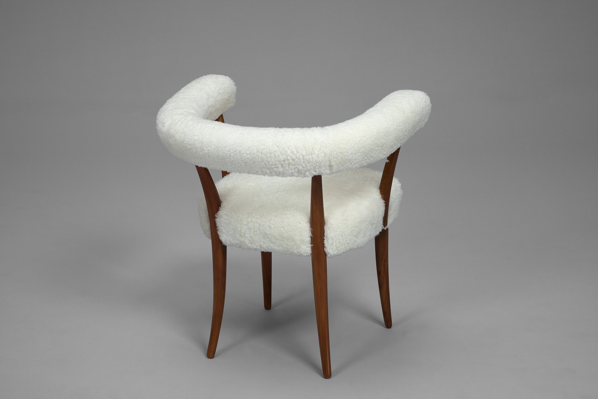 Chair image 3