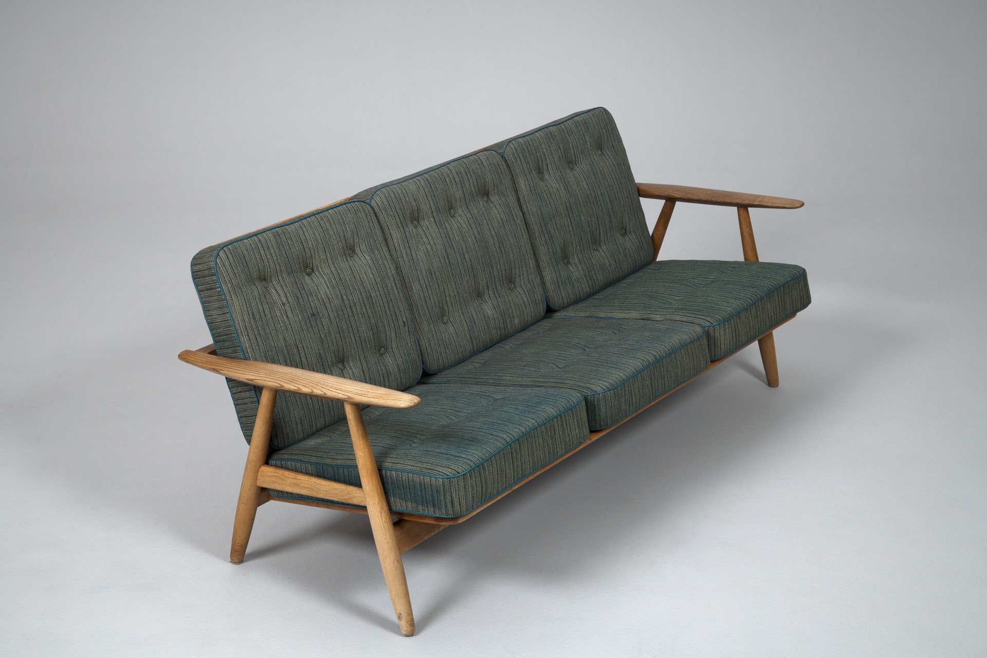 Sofa image 2