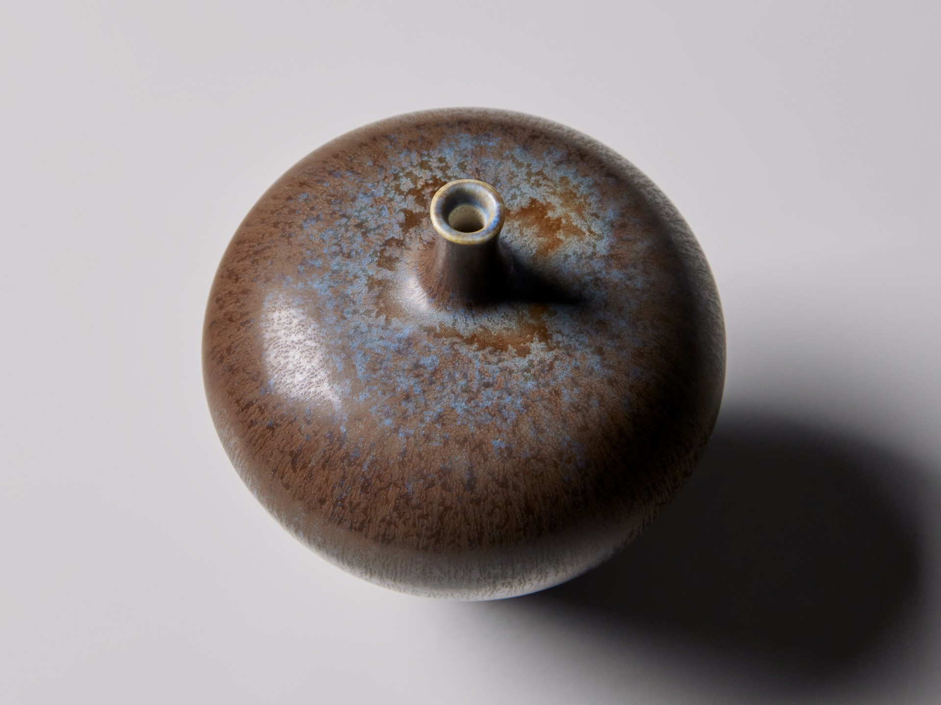 Vase image 3