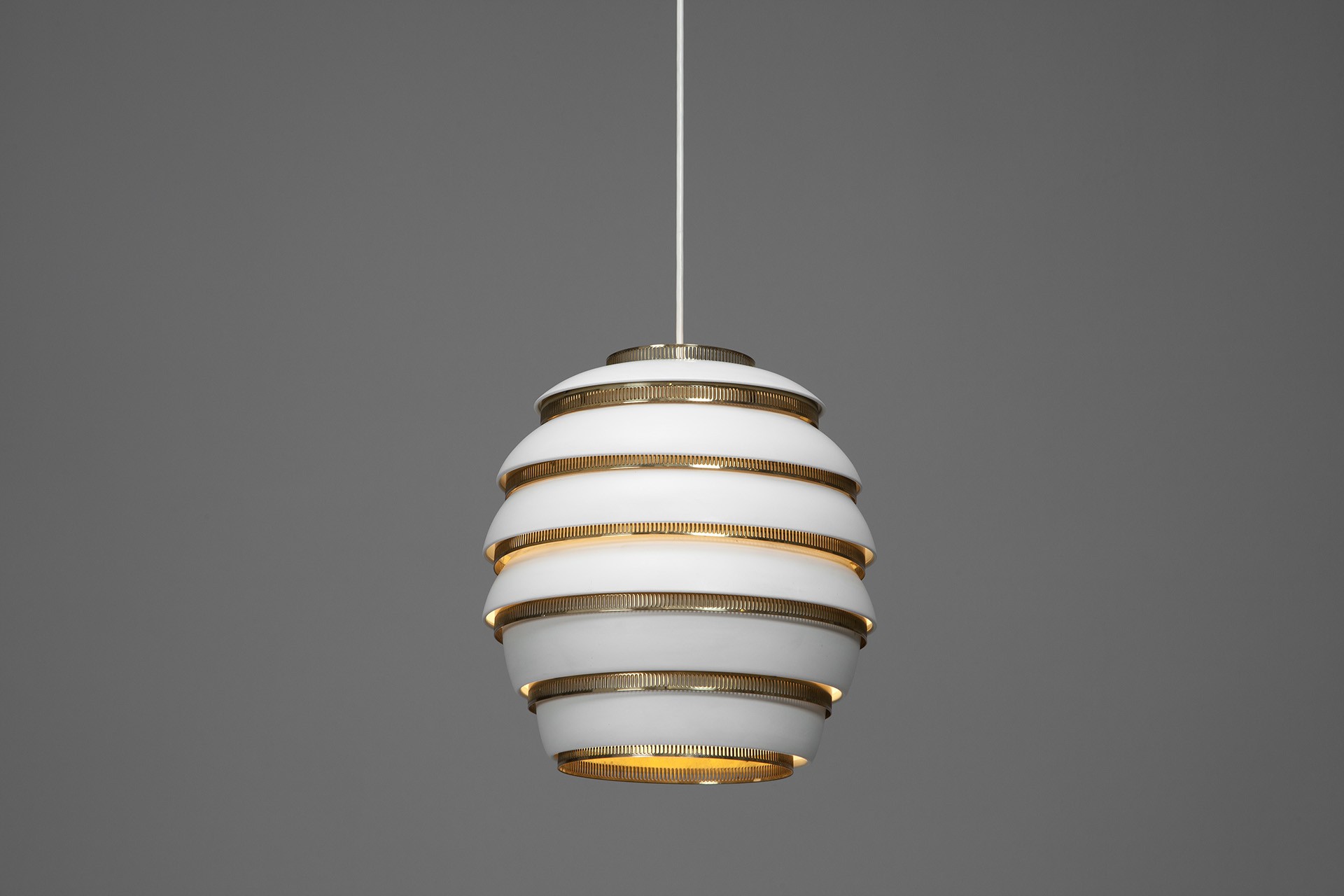 Large Beehive Lamp Model no. A331