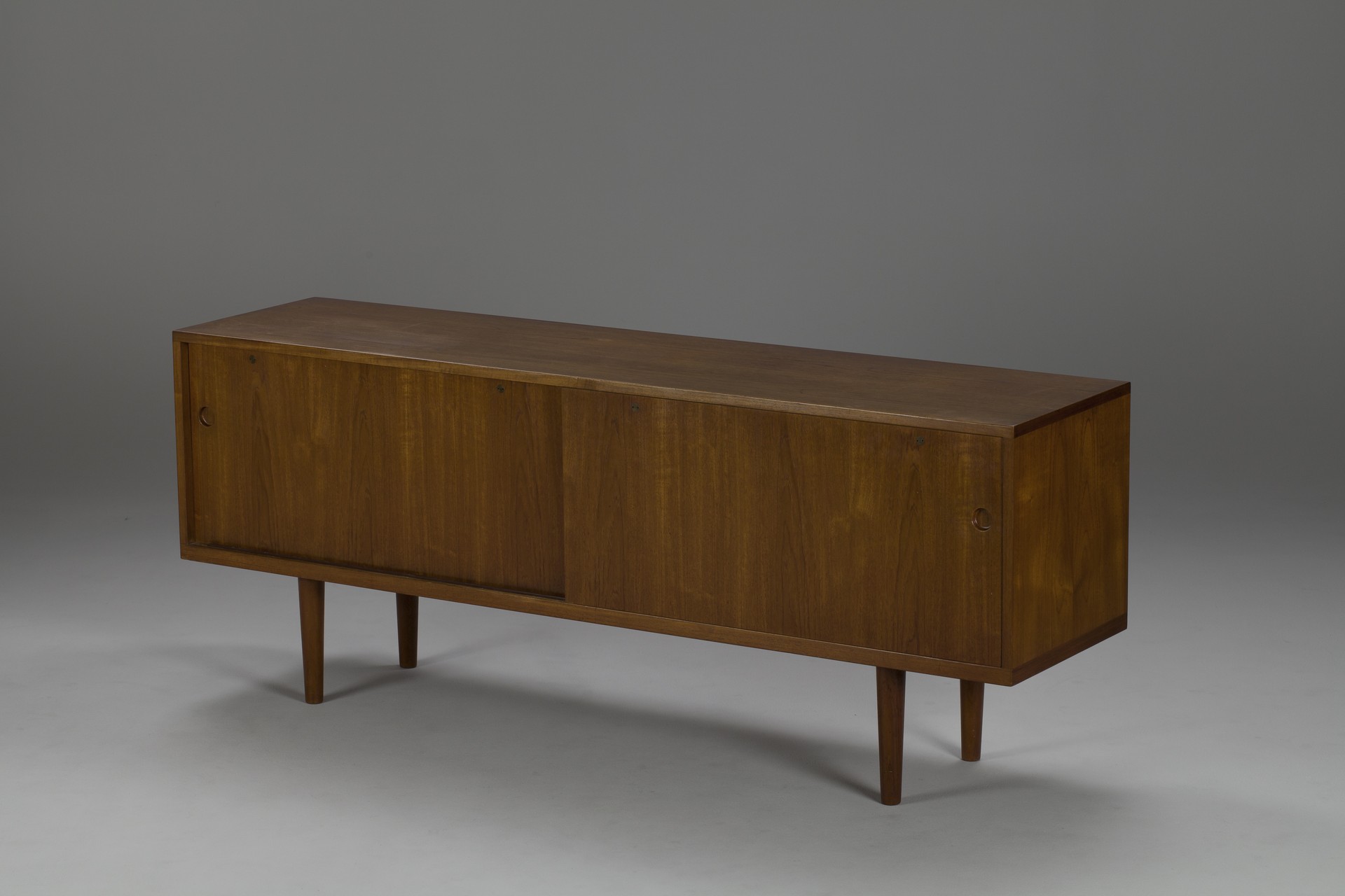 Cabinet image 4