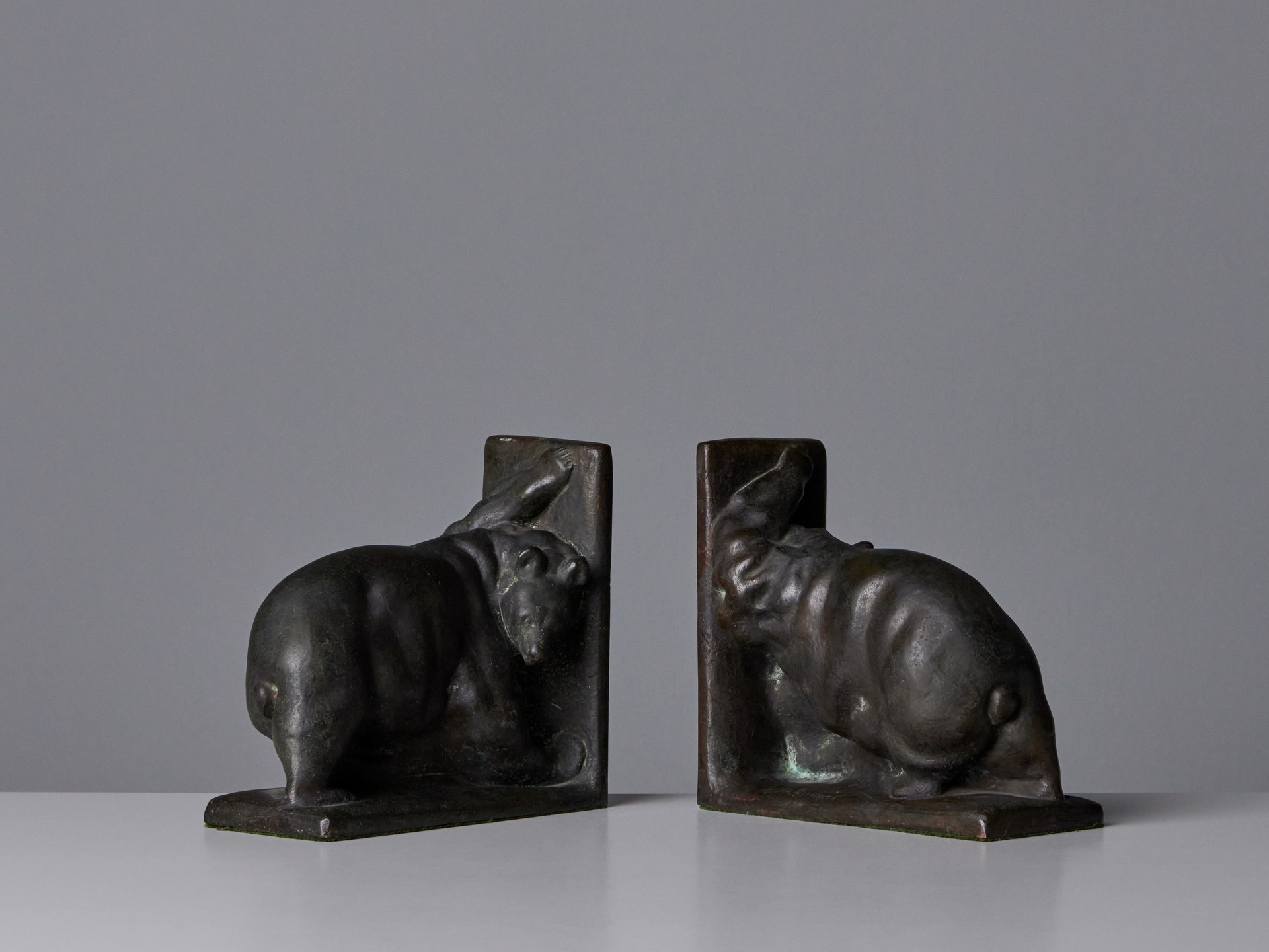 Pair of Bookends image 3