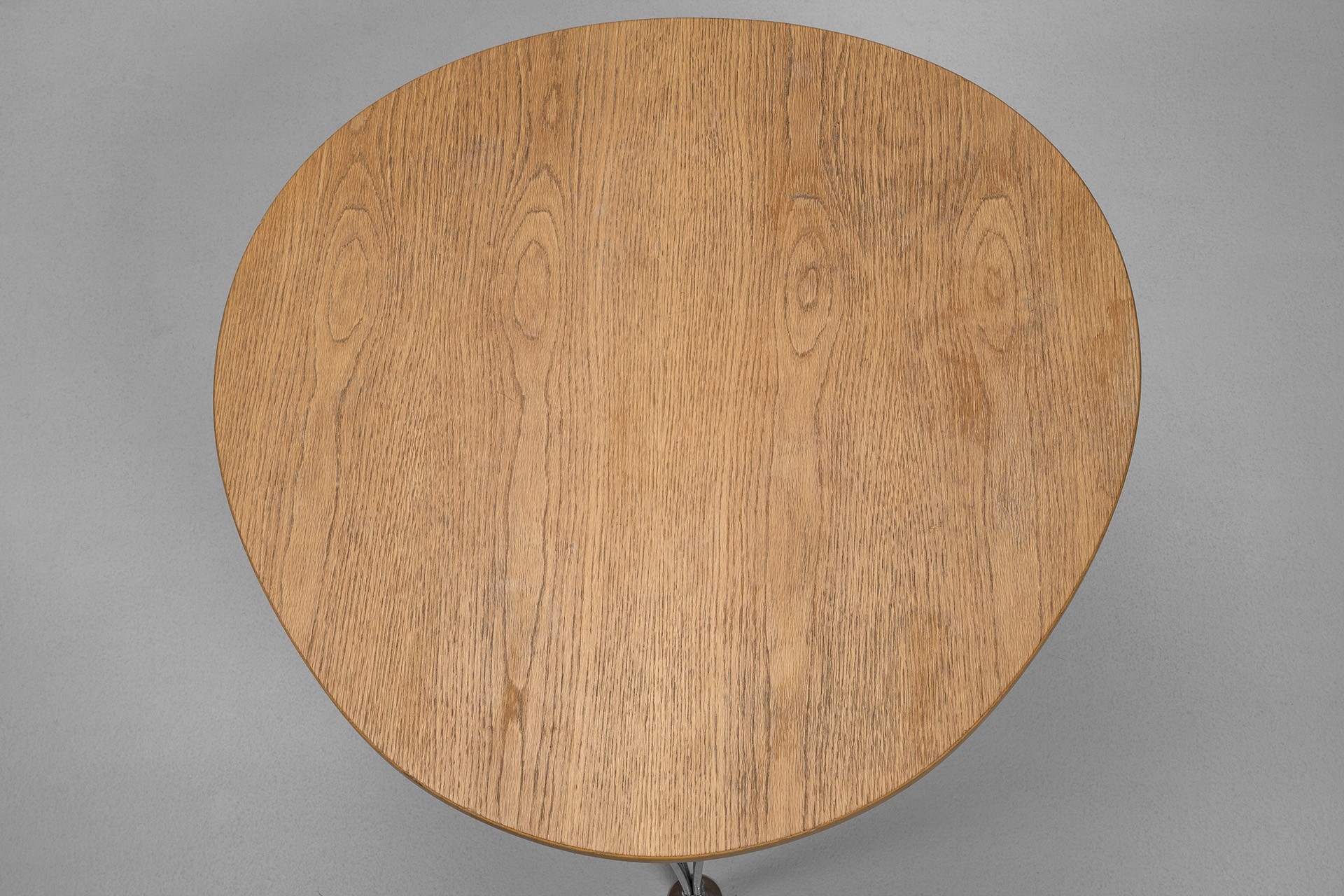 Egg Shaped Coffee Table image 5